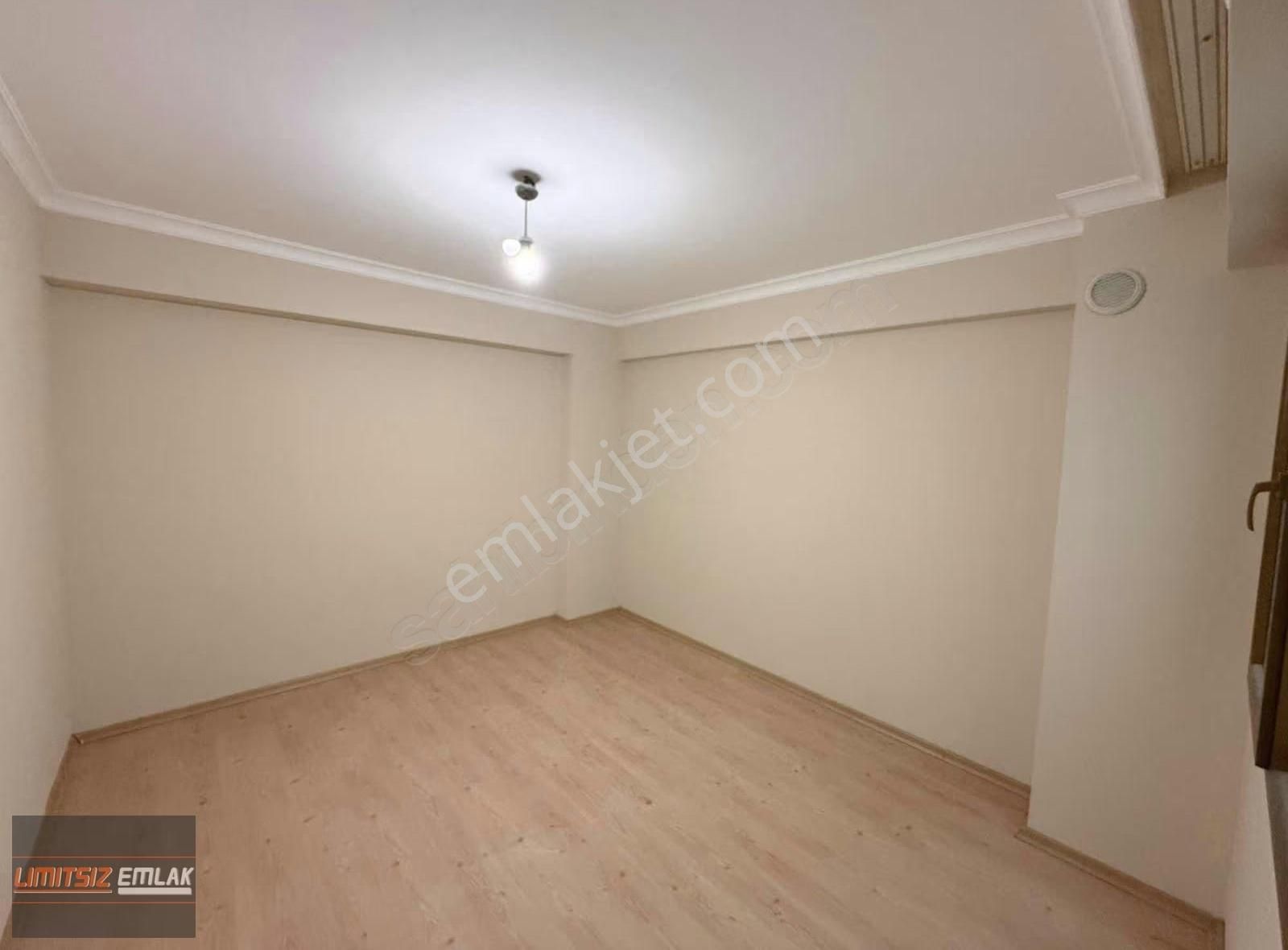 Şemikler'de / 2+1 / Arakat / Kapalı Mutfak / Satılık Daire - Görsel 2