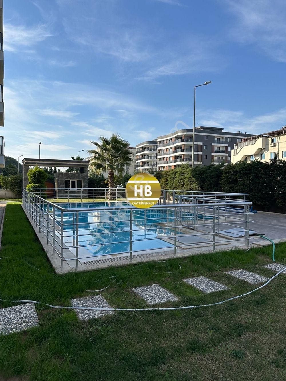 Hb'den 4+1 Satılık Rezidans, 180 M² Sosyal Donatısı Yüksek