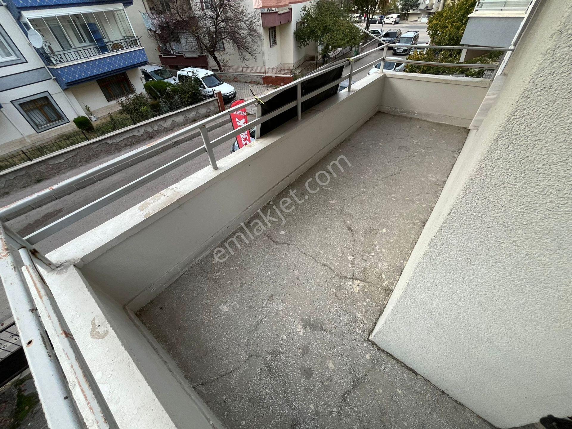 Sincan Andiçen Mah. Mükemmel Konum 1.kat 3+1 115m2 Otoparklı Satılık Daire - Görsel 15