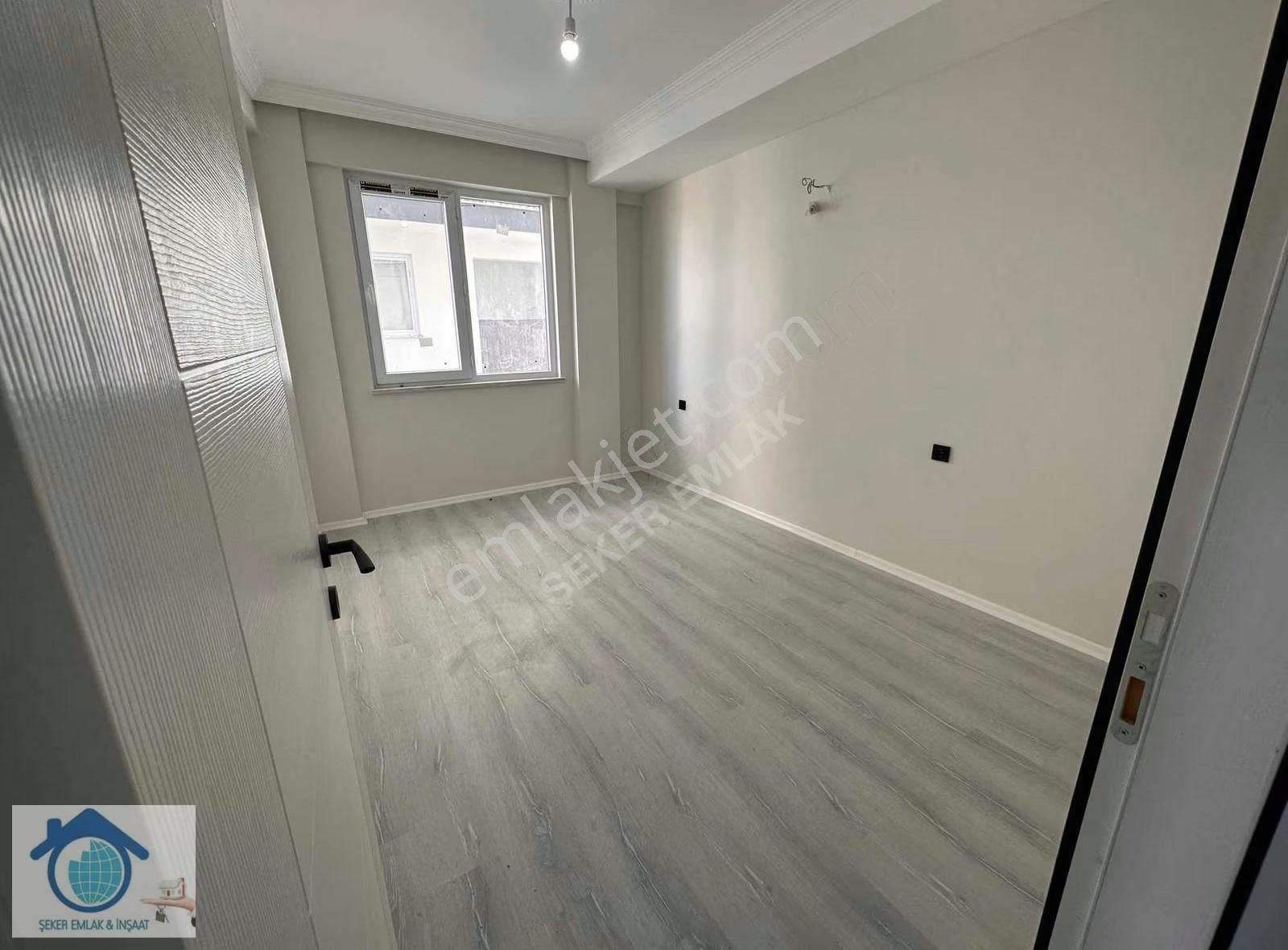 Sarılarda Havuzlu Asansörlü Araç Takasli 2+1 Daire Manzaralı - Görsel 30