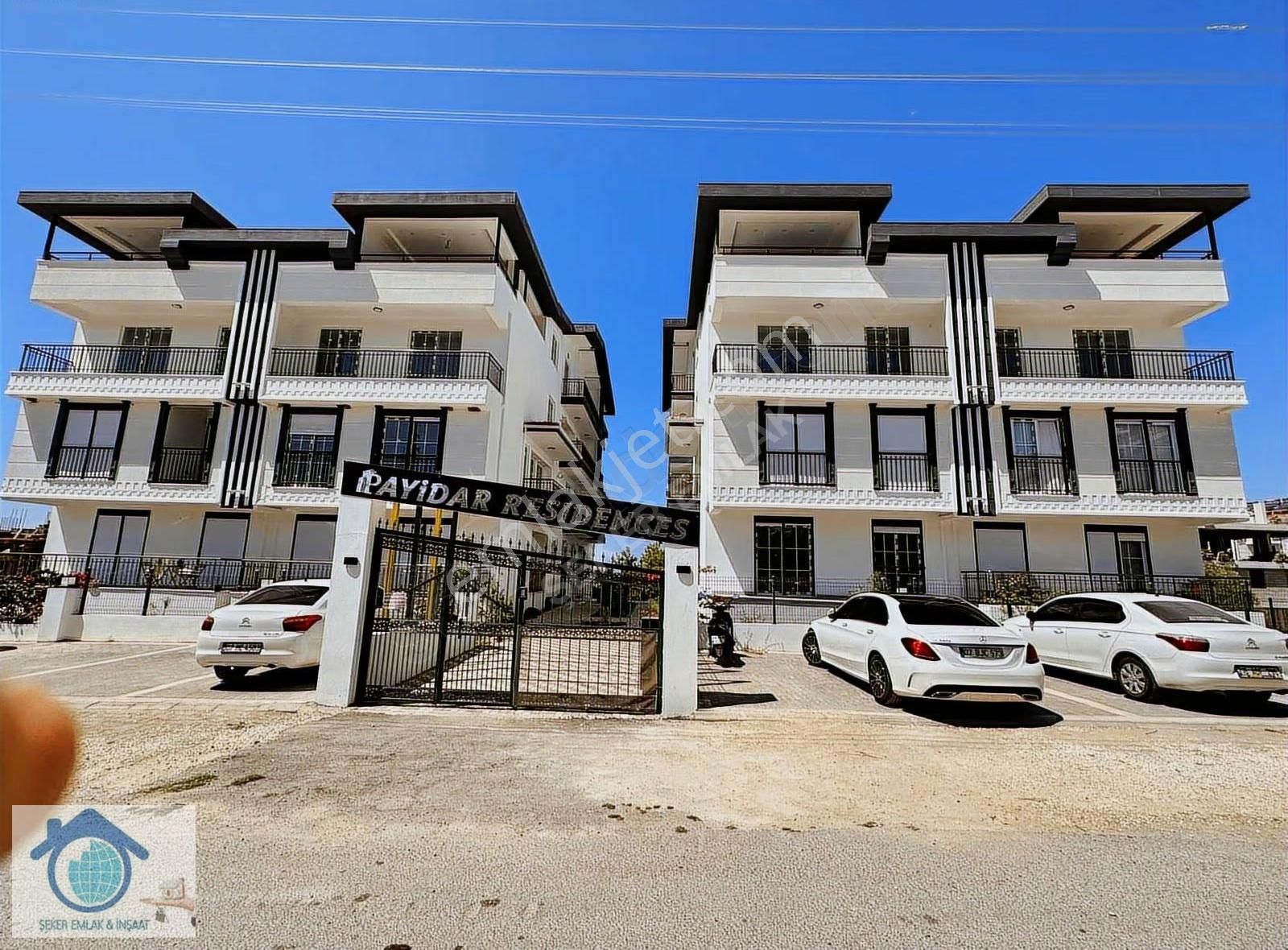 Sarılarda Havuzlu Asansörlü Araç Takasli 2+1 Daire Manzaralı - Görsel 25