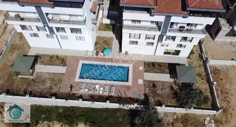 Sarılarda Havuzlu Asansörlü Araç Takasli 2+1 Daire Manzaralı - Görsel 4