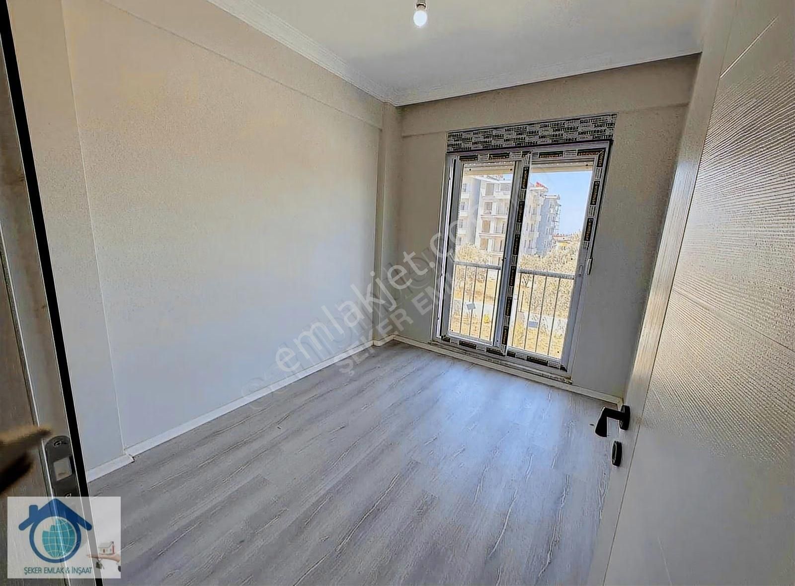 Sarılarda Havuzlu Asansörlü Araç Takasli 2+1 Daire Manzaralı - Görsel 20