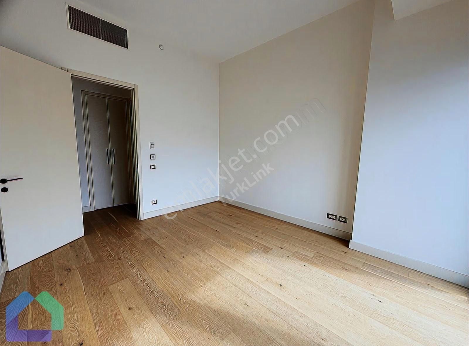 1+1 Nurol Life Sıfır Daire Balkonlu Stad Manzaralı Satılık - Görsel 5
