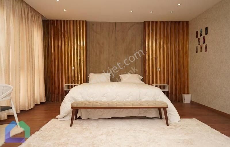 Yeşil Vadi Manzaralı 6 Katlı Özel Villa Denize 10 Dakika Mesafe - Görsel 34