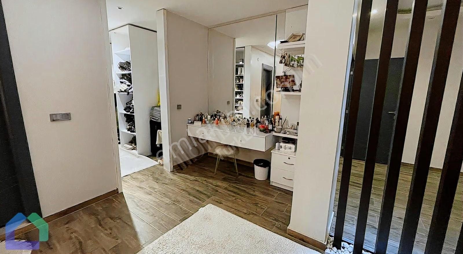 Yeşil Vadi Manzaralı 6 Katlı Özel Villa Denize 10 Dakika Mesafe - Görsel 9