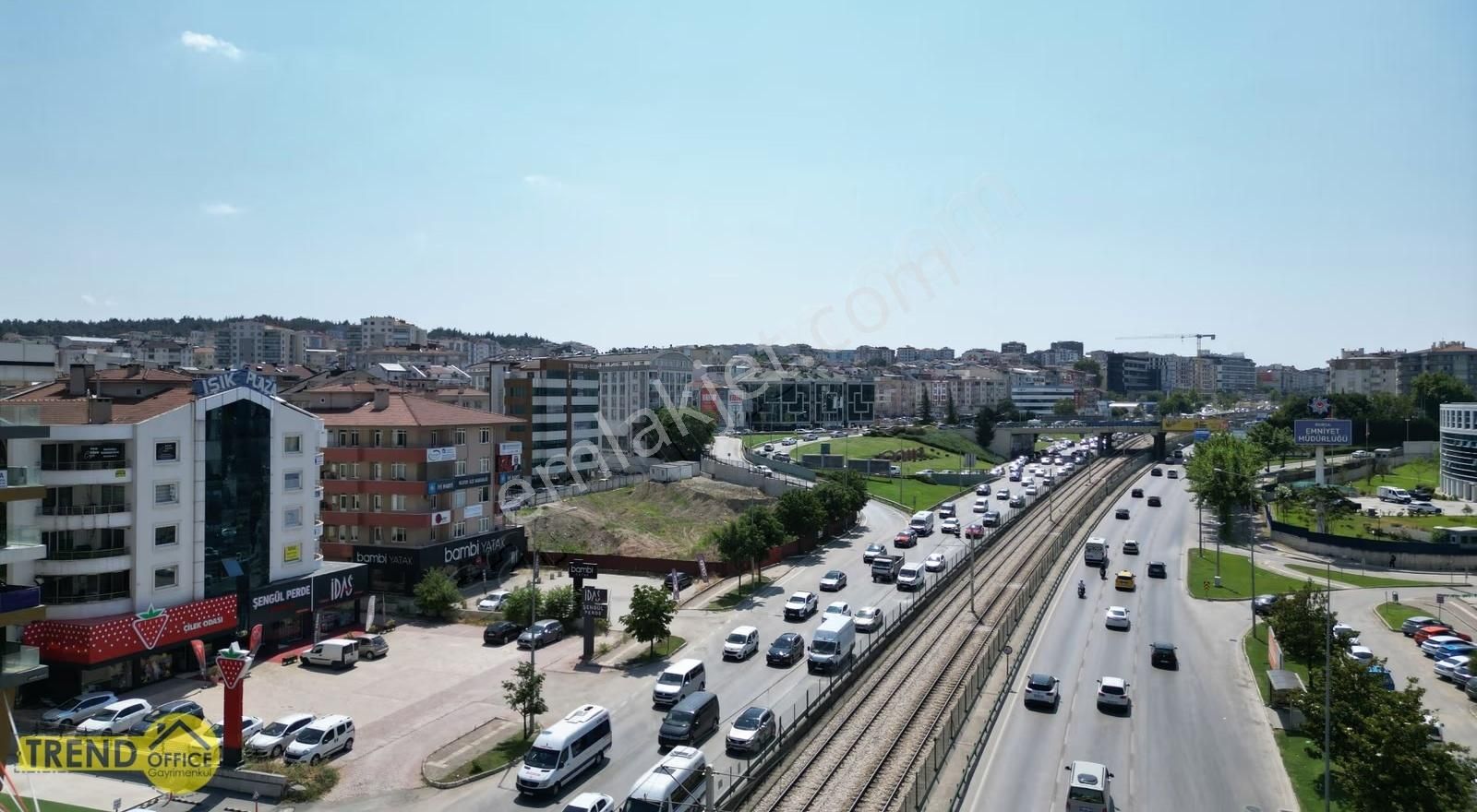 İzmir Yolu Üzeri Geniş 4+1 Kiralık Boş Ofis - Görsel 13