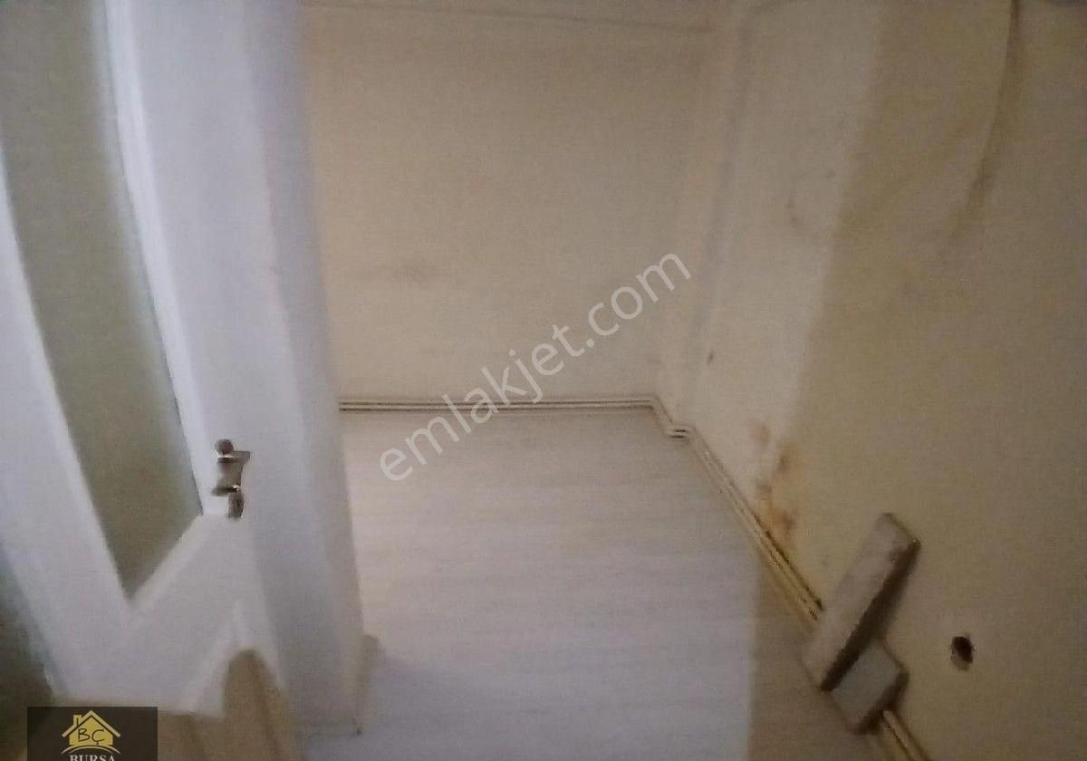 Bursa Yıldırım Hacıseyfettin Mah.de Arakat Kombi,li 2+1 Daire - Görsel 13