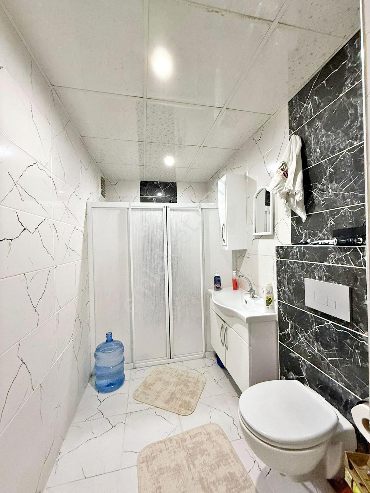 Alpaslan'da Geniş Oturumlu Ara Kat Çift Balkonlu Lüx 4+1 Daire - Görsel 20