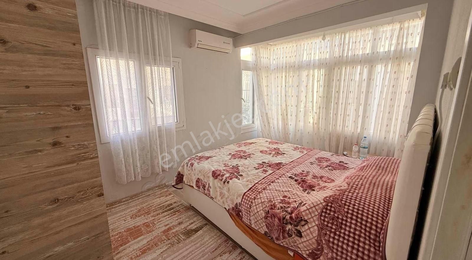 Adana Yumurtalıkta(ayvalık)satılık Eşyalı 3 Katlı Tripleks - Görsel 13