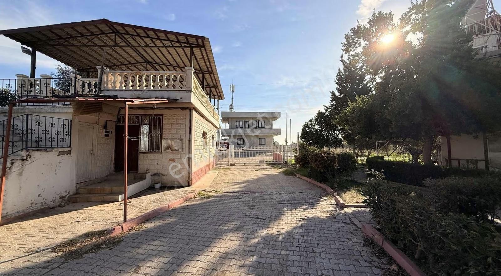 Adana Yumurtalıkta(ayvalık)satılık Eşyalı 3 Katlı Tripleks - Görsel 11