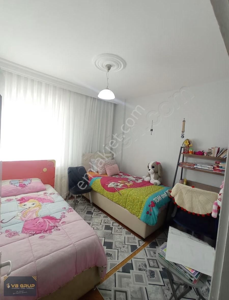 Hoca Ahmet Yesevi'de Satılık Fırsat Dairesi - Görsel 2