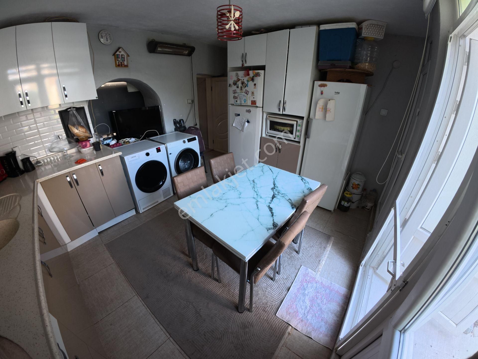 Merkezde Müstakil Masrafsız Satılık Bahçeli Kagir Ev - Görsel 5