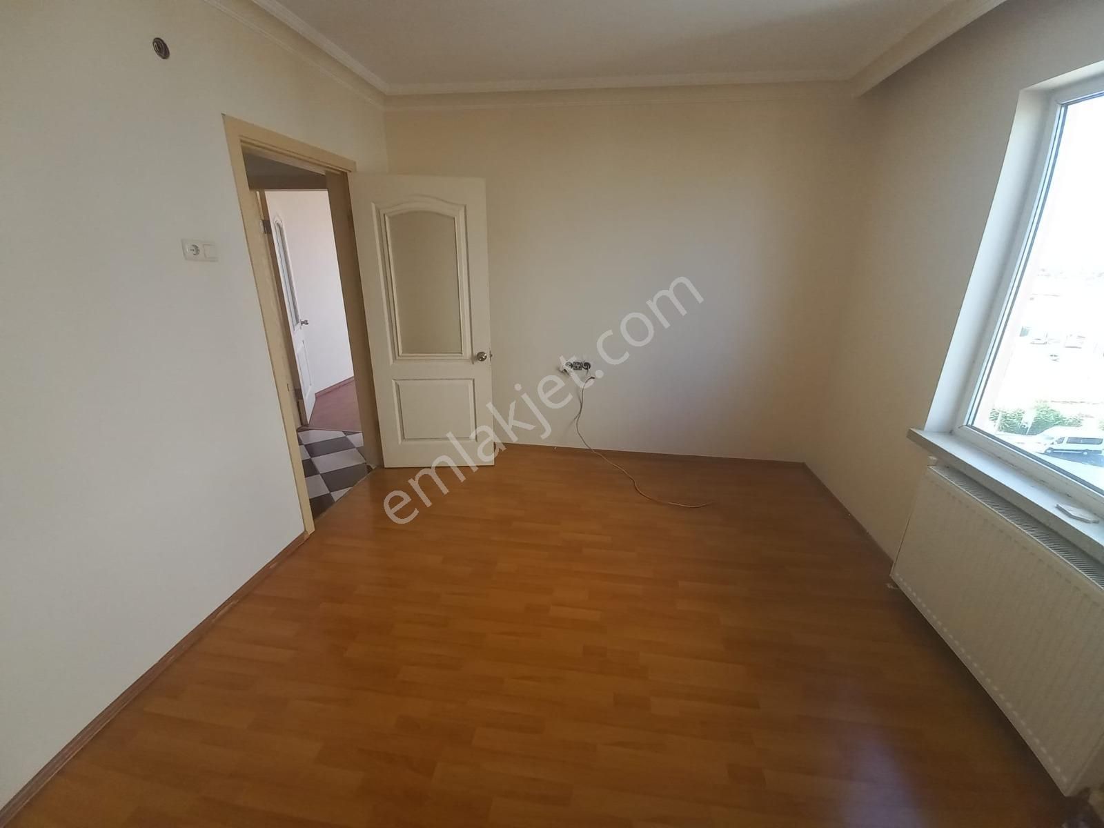 Köken Emlaktan Ankara Yolu Üzerinde Satılık Geniş 4+1 Daire - Görsel 16