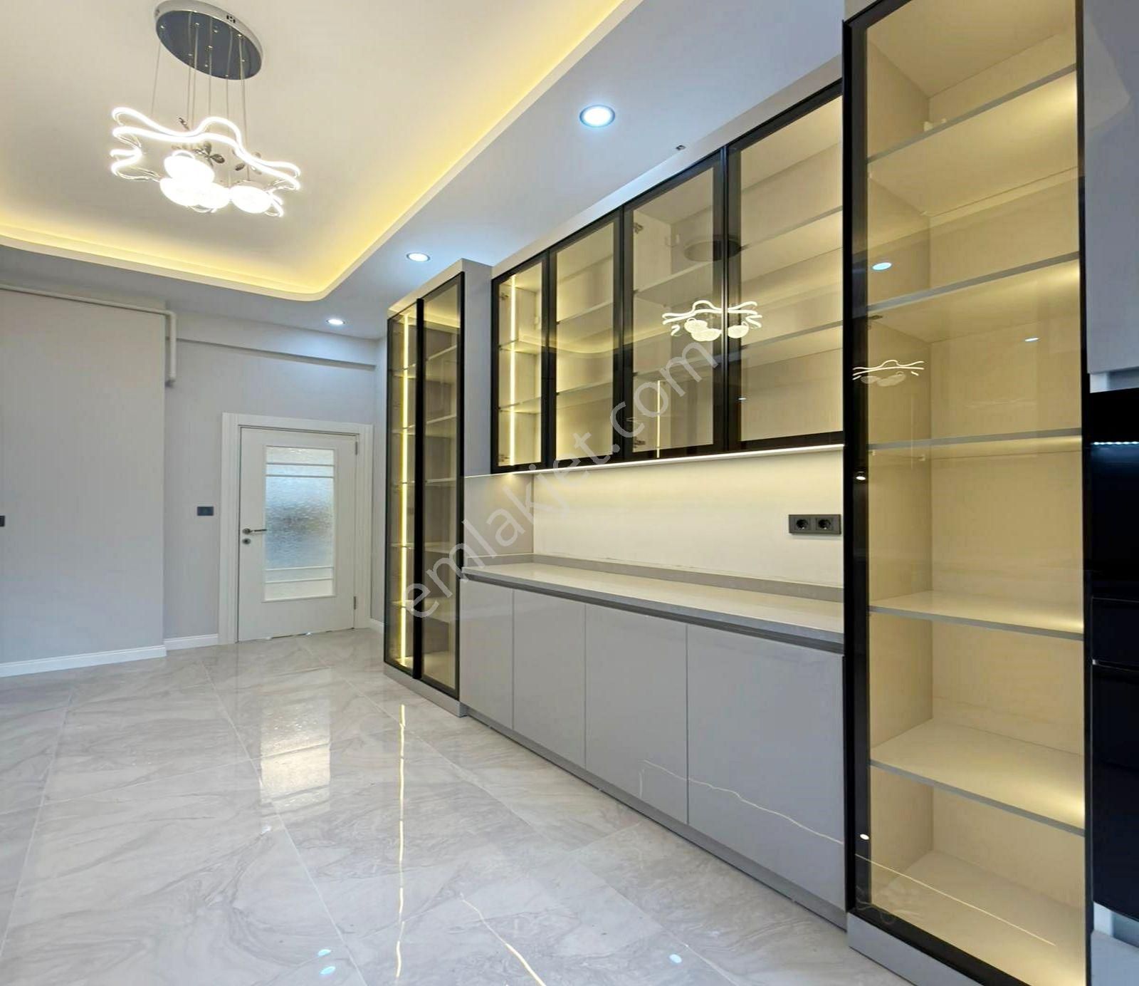 Beylikdüzü Beykent Metrobüse Yakın Geniş M2 Full Dekorlu Daire - Görsel 2