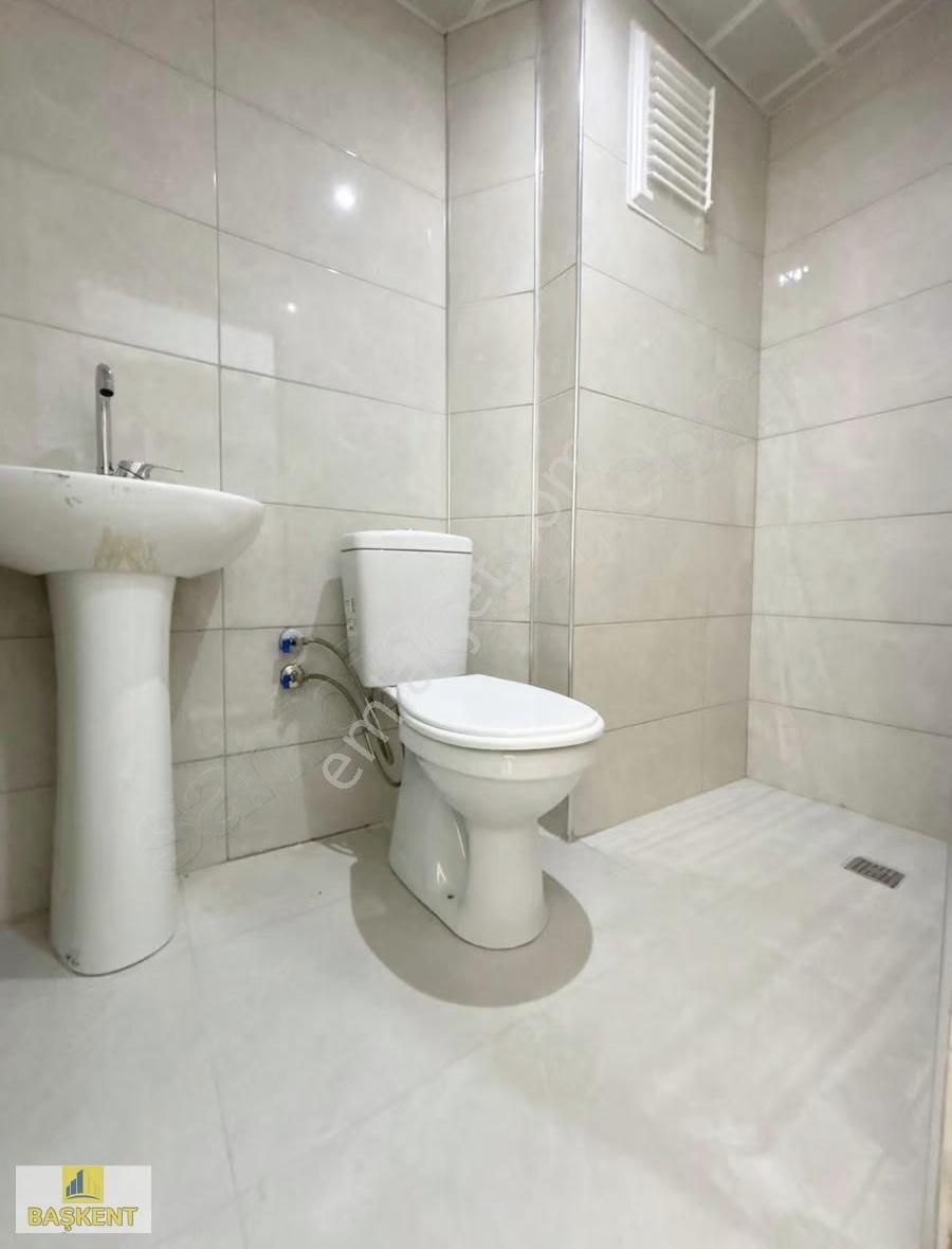 Başkent Gayrimenkul'den Geniş Aileler İçin Ara Katta Lüks 3+1 Ev - Görsel 10