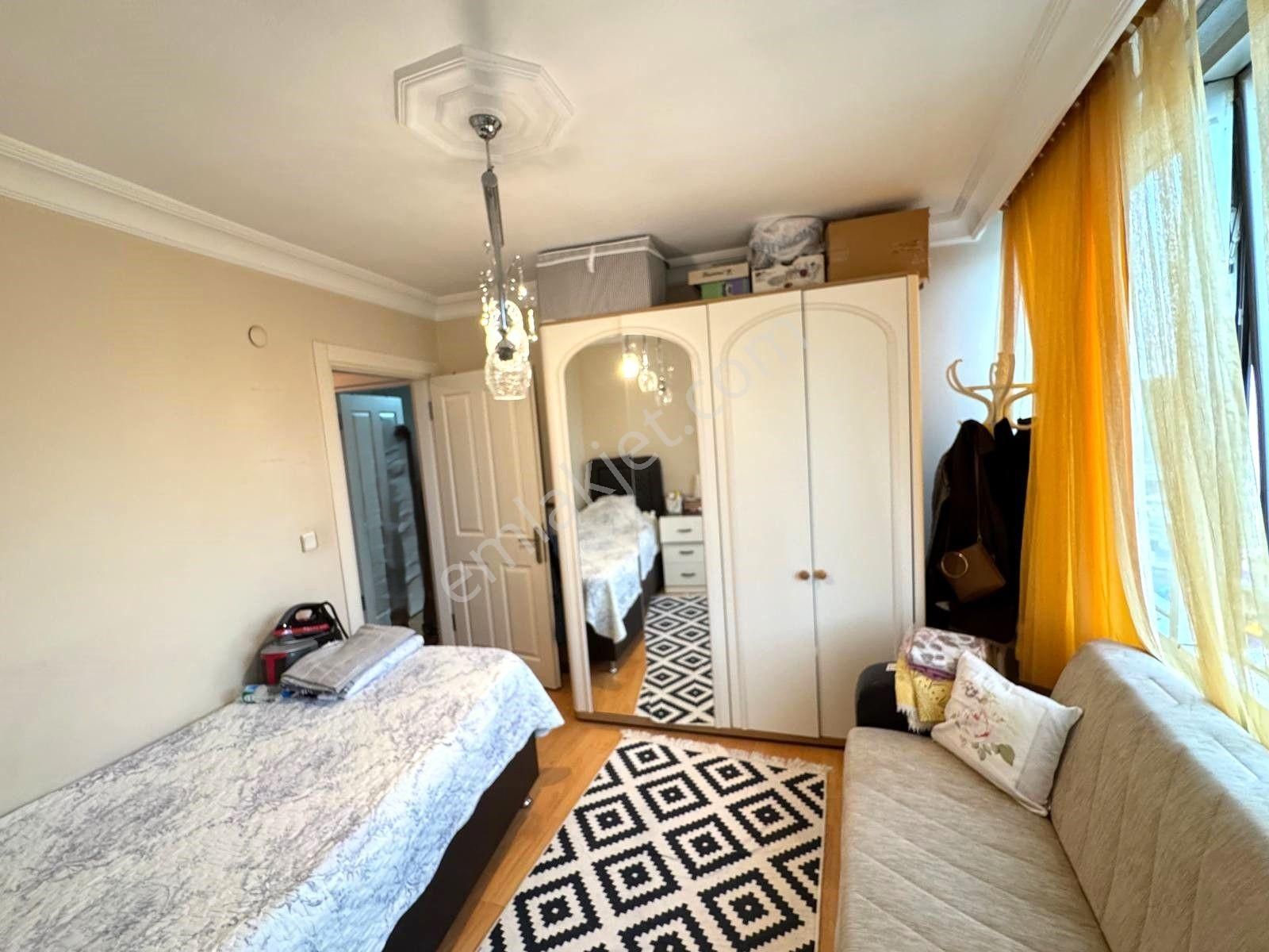 Çekmeköy Şahinbey Caddede 206 M2 Asansörlü İster Daire İster Ofis - Görsel 13