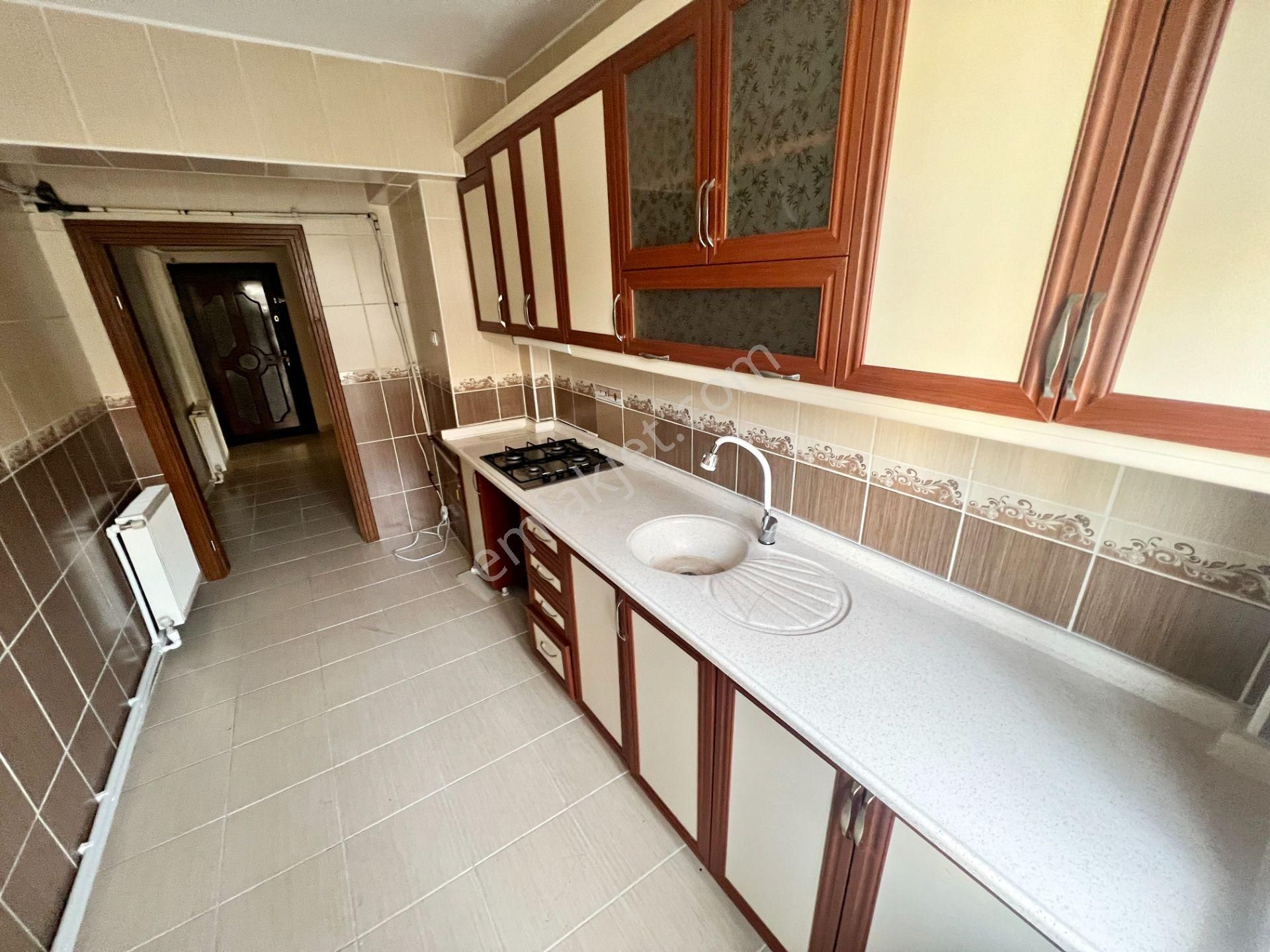 Cihandan Fırsatt Suadiye Cadde Yakını Arakatta Masrafsız 3+1 - Görsel 4