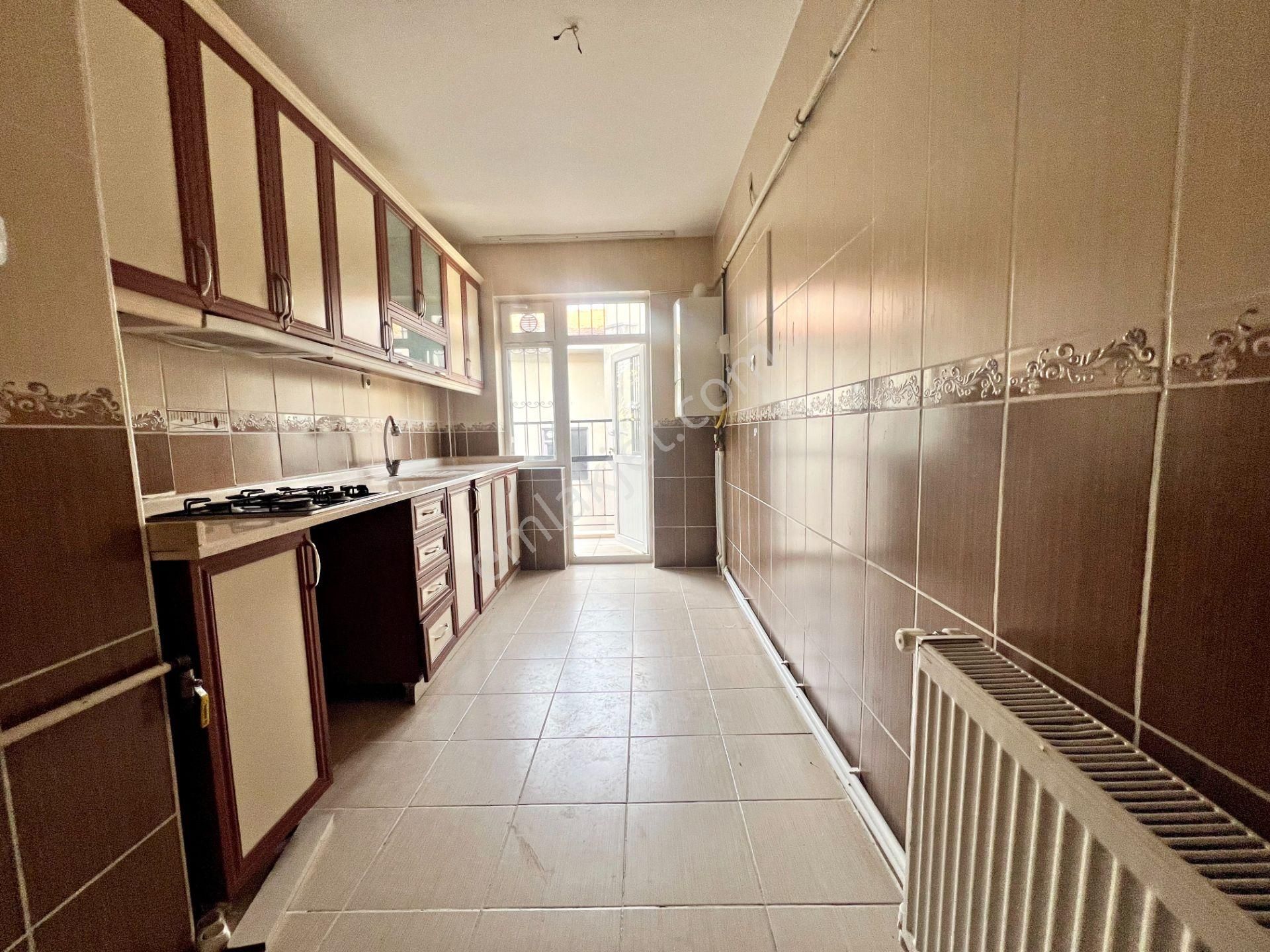 Cihandan Fırsatt Suadiye Cadde Yakını Arakatta Masrafsız 3+1 - Görsel 2