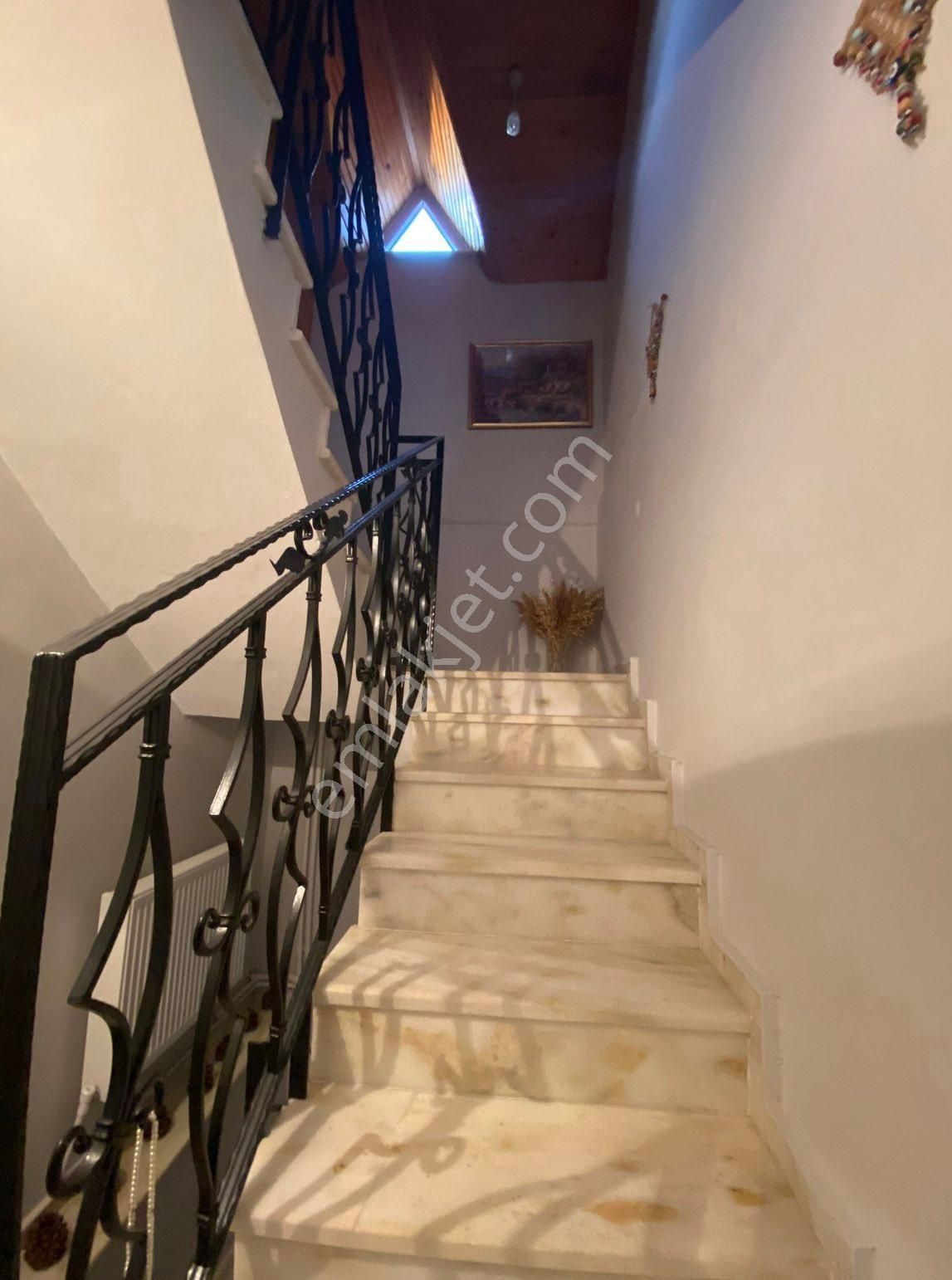 Şarköy İstiklal Mah 4+1 Fırsat Triplex - Görsel 22