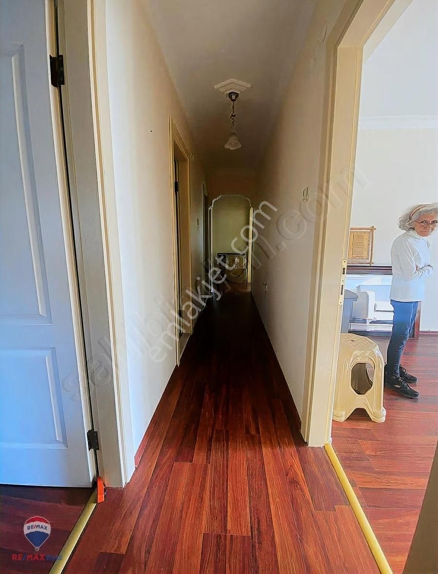 23 Tuğyan Can Koç Tan Bayraklı 75.yıl Mh 3+1 Kıralık Daıre - Görsel 31