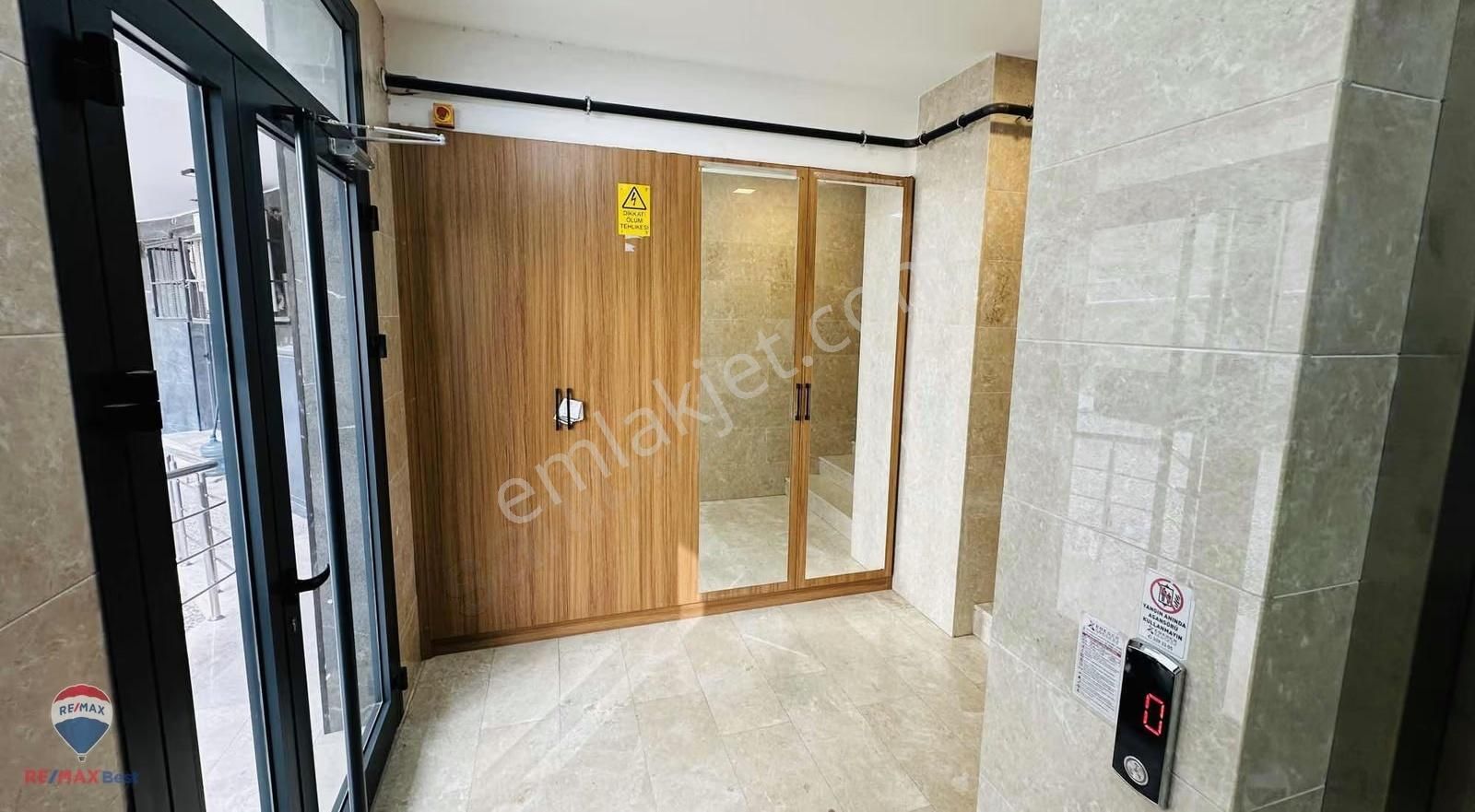 88 Erzene Mah Asansörlü Ebeveyn Banyo Kapalı Otoparklı 2+1 Daıre - Görsel 4