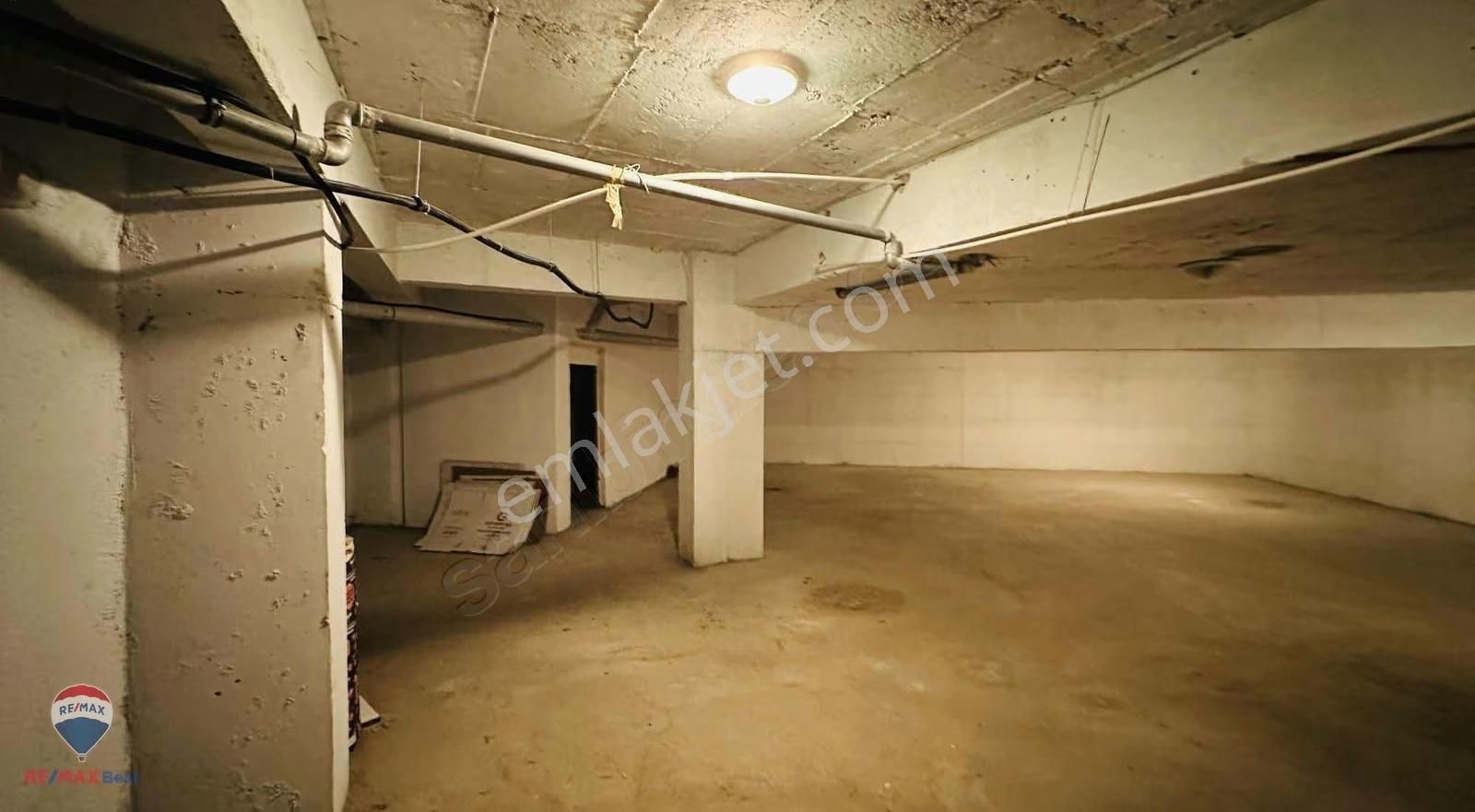 88 Erzene Mah Asansörlü Ebeveyn Banyo Kapalı Otoparklı 2+1 Daıre - Görsel 13