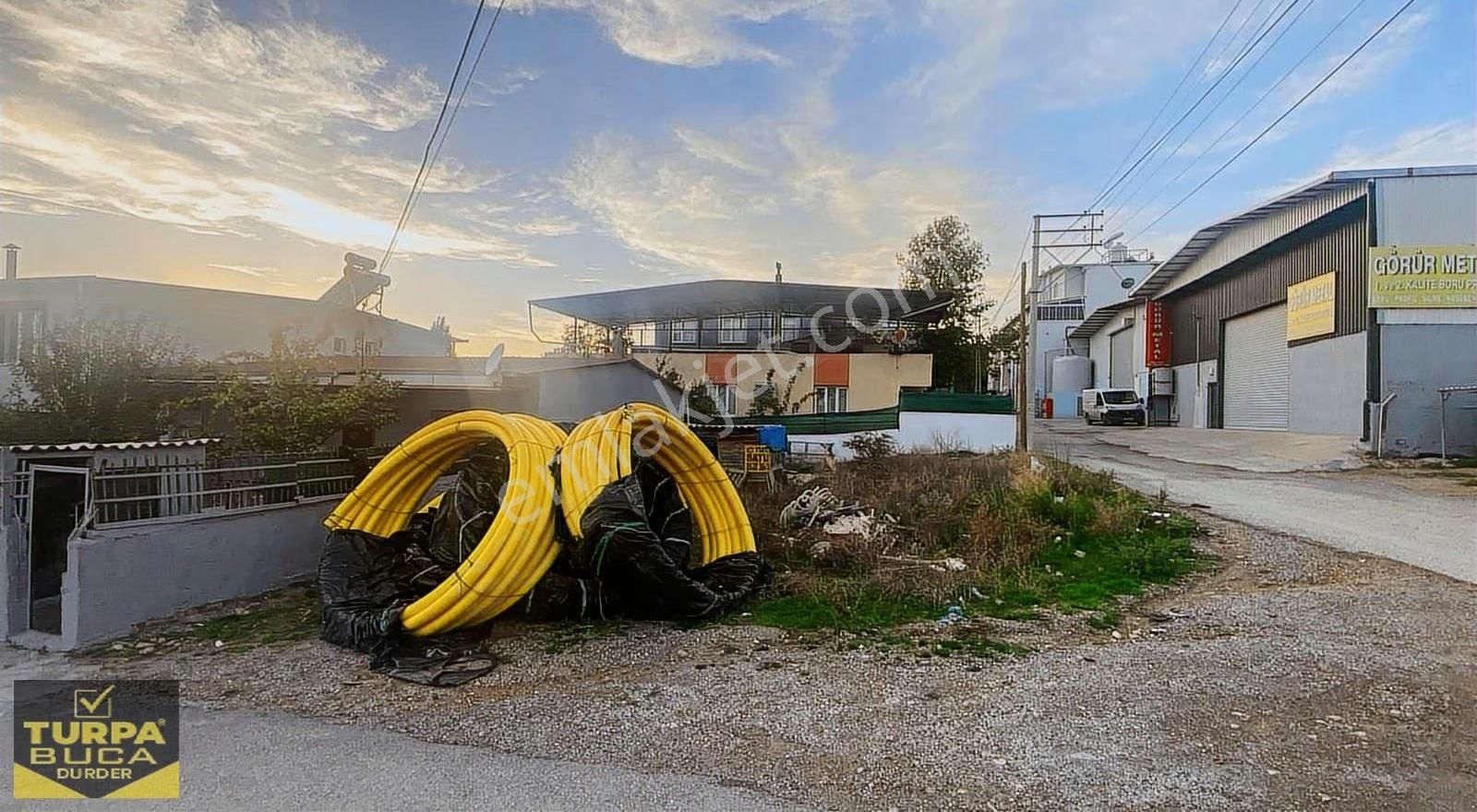 200m2 Tek Tapu Köşe Parsel Depo Yapımına Uygun Ana Cd. 1 Arkası