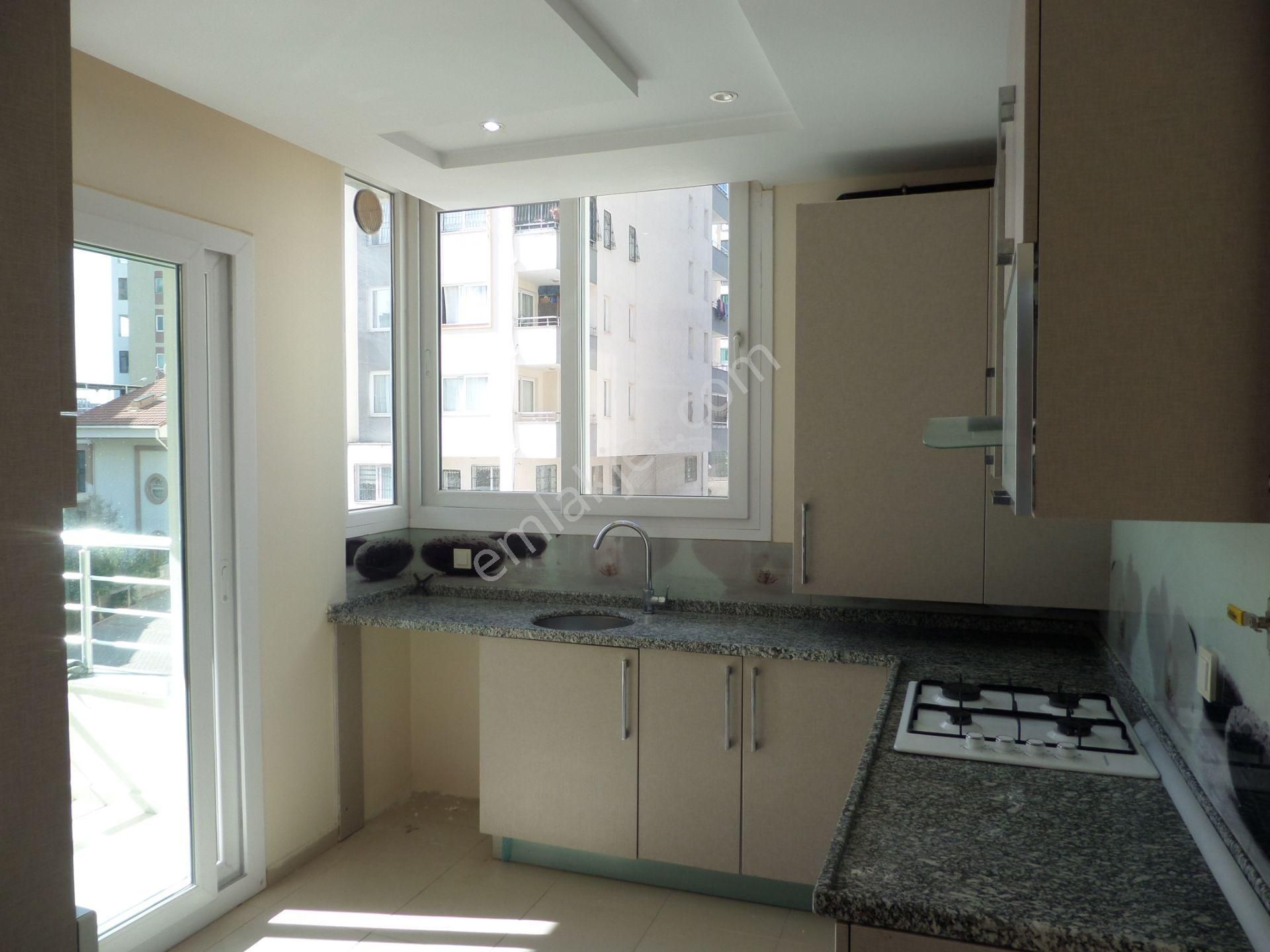 100.yılda,3.kat,3+1,kapalı Mutfaklı Doğalgazlı Kiralık Daire