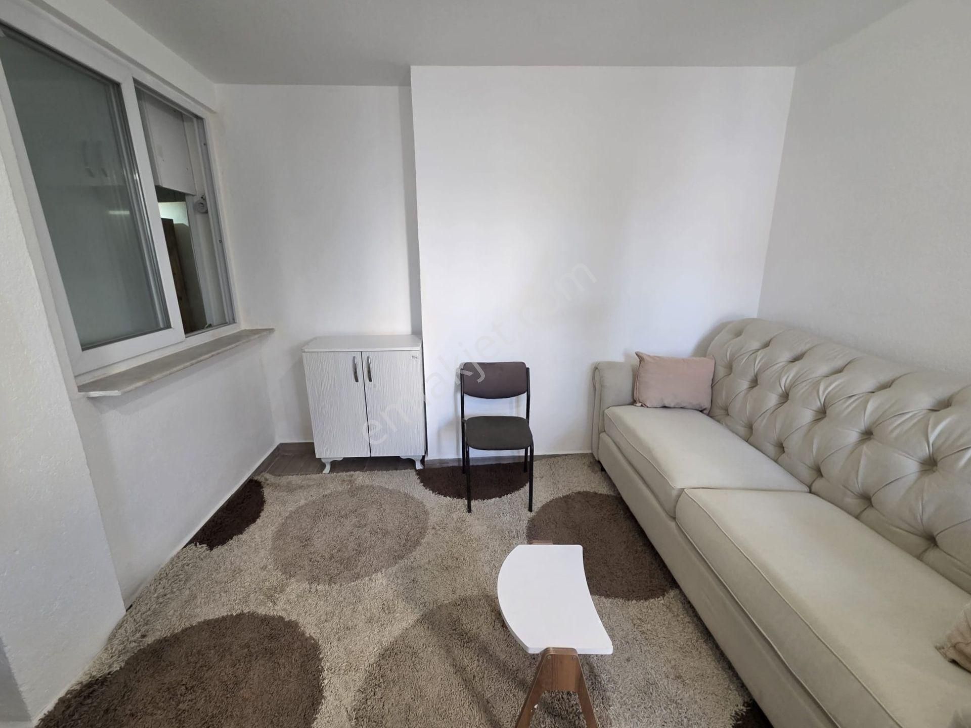 Bodrum Cevatşakir Mah. Yeni Daire, Yıllık Kiralık 1+1 Eşyalı - Görsel 11