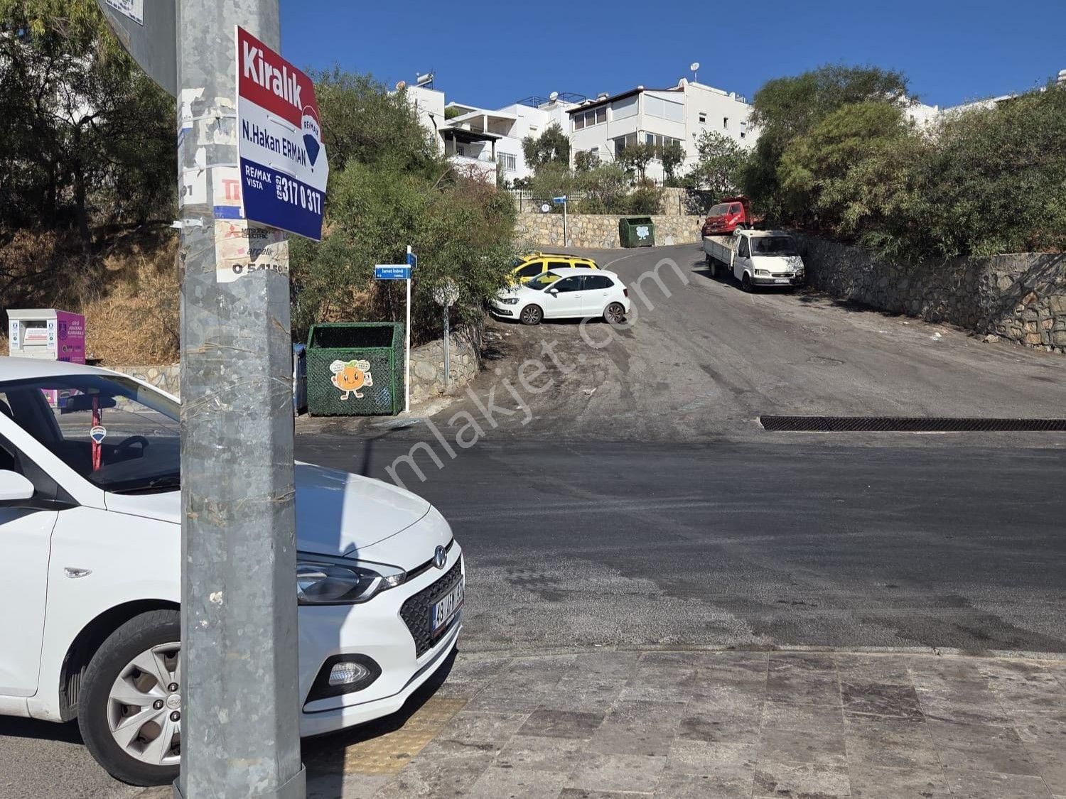 Bodrum Cevatşakir Mah. Yeni Daire, Yıllık Kiralık 1+1 Eşyalı - Görsel 35