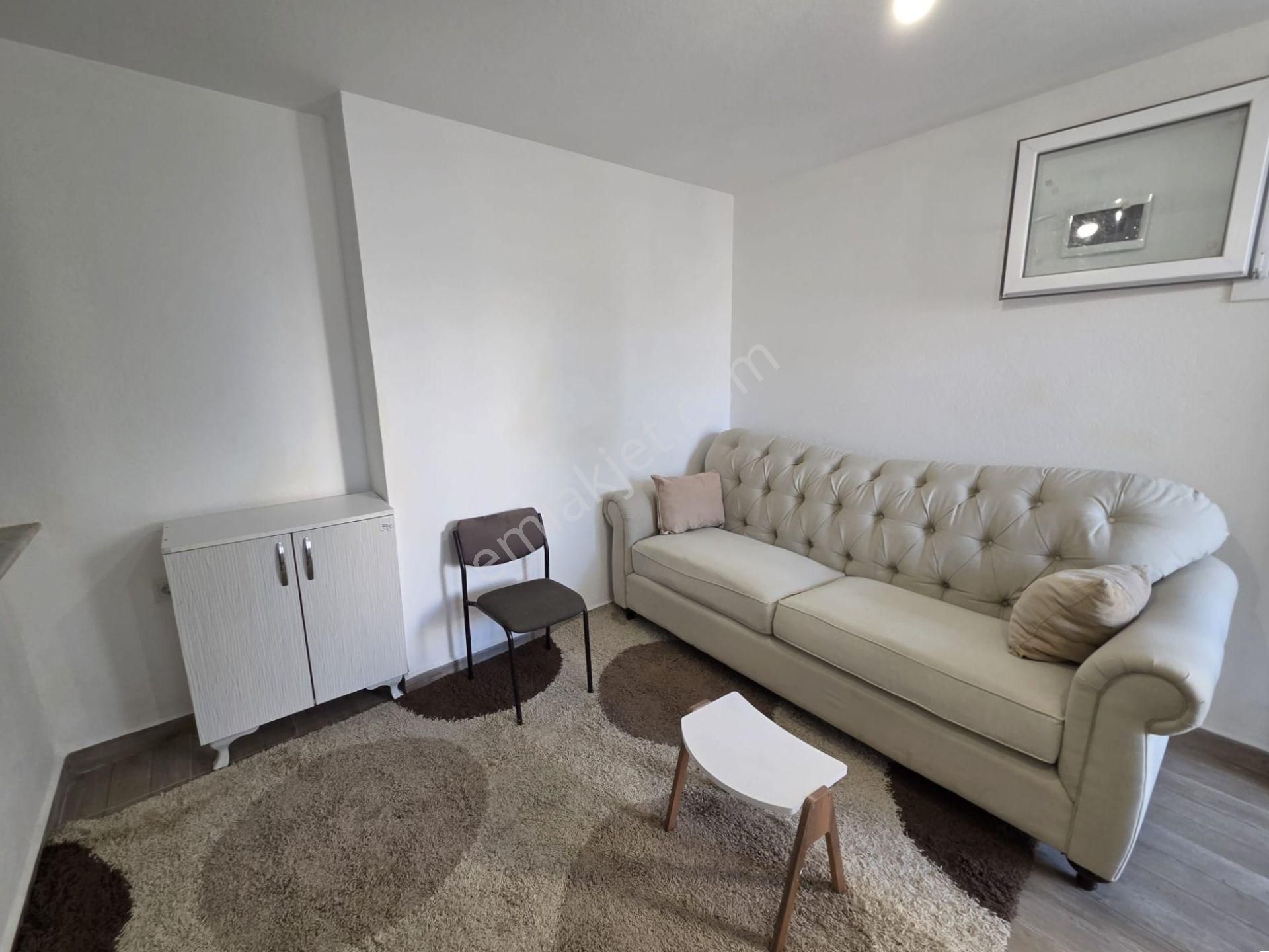 Bodrum Cevatşakir Mah. Yeni Daire, Yıllık Kiralık 1+1 Eşyalı - Görsel 6