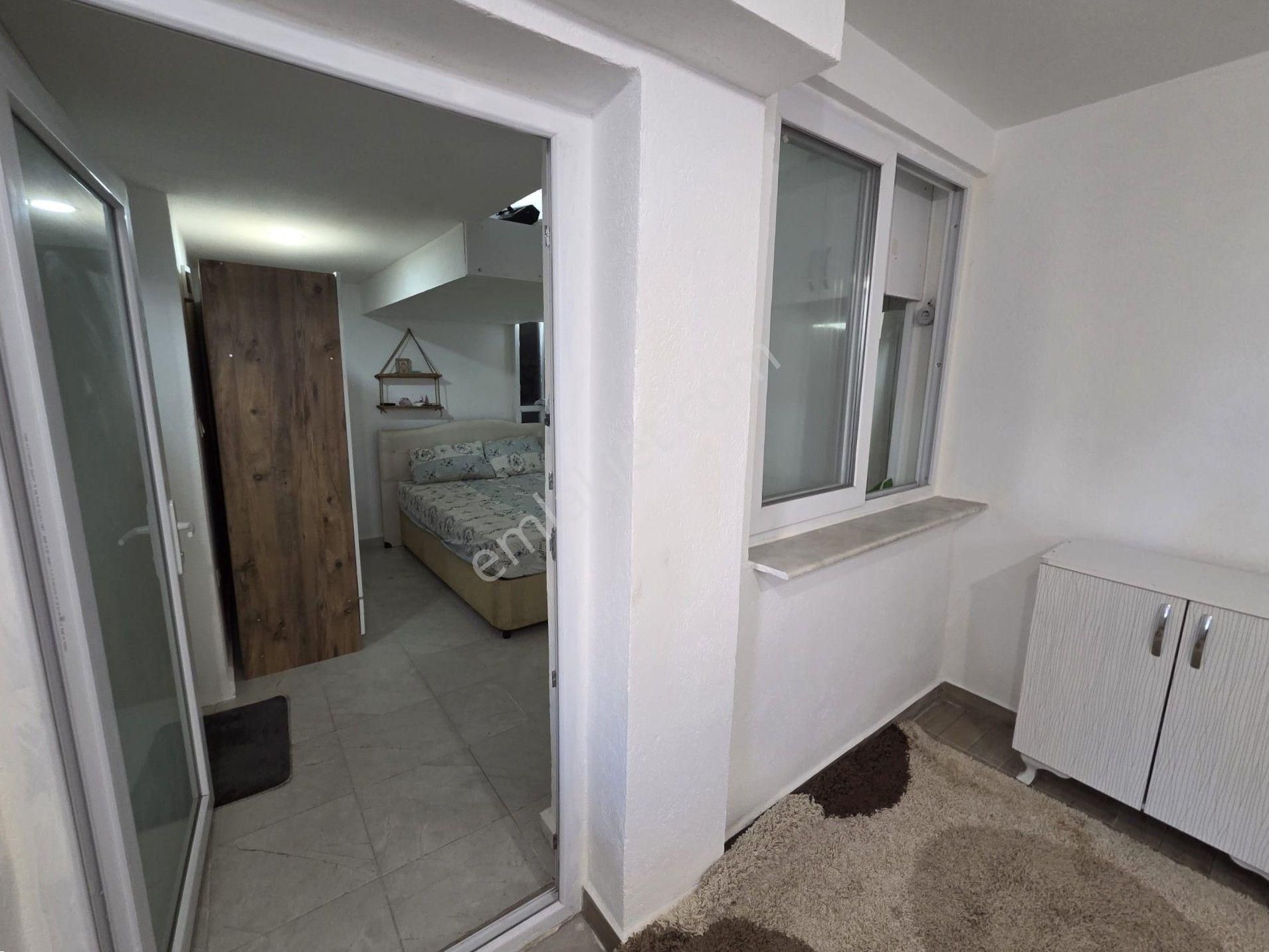 Bodrum Cevatşakir Mah. Yeni Daire, Yıllık Kiralık 1+1 Eşyalı - Görsel 14