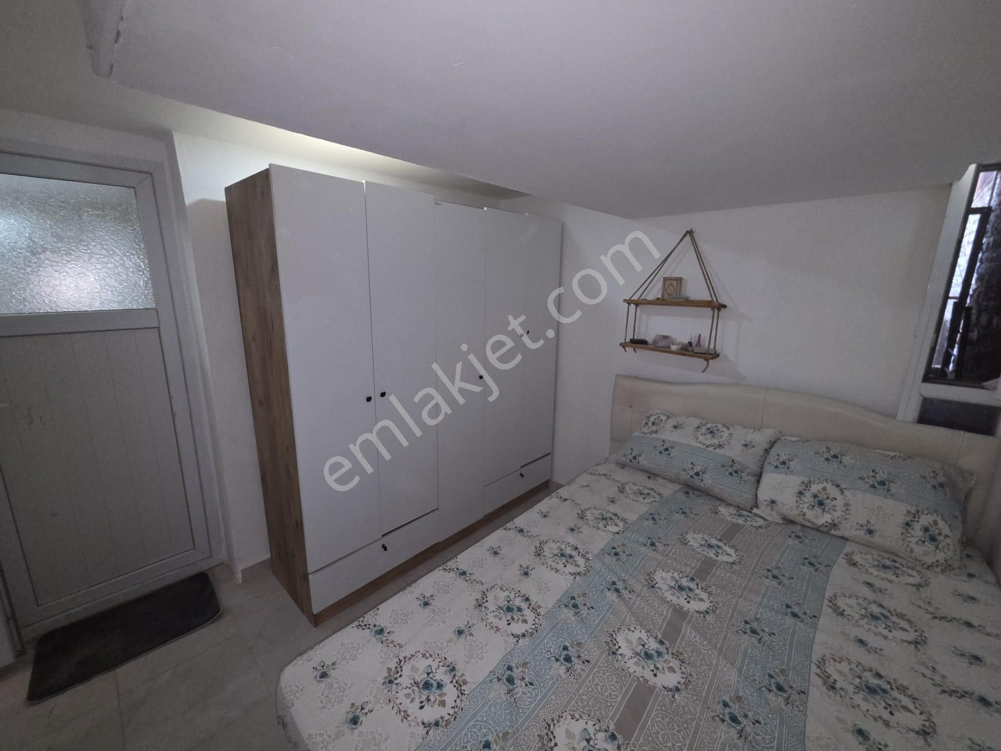 Bodrum Cevatşakir Mah. Yeni Daire, Yıllık Kiralık 1+1 Eşyalı - Görsel 26