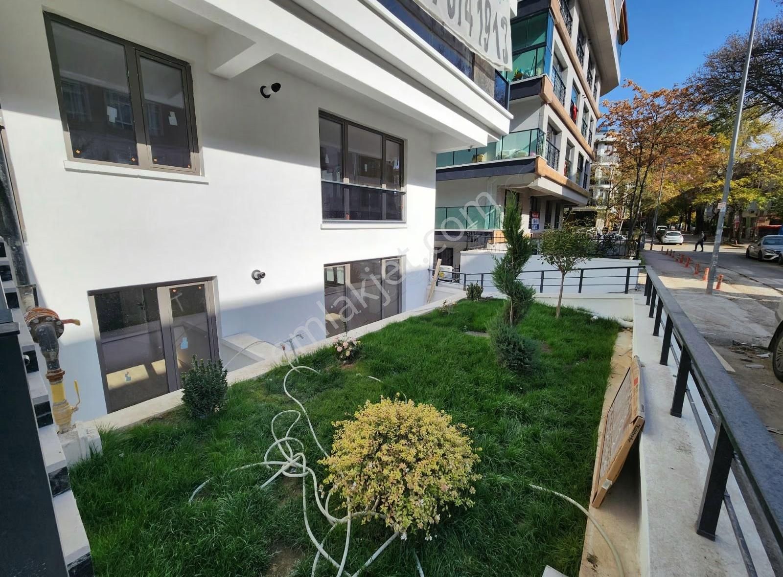 Bahçelievlerde Yeni Binada 2+1 - Görsel 33