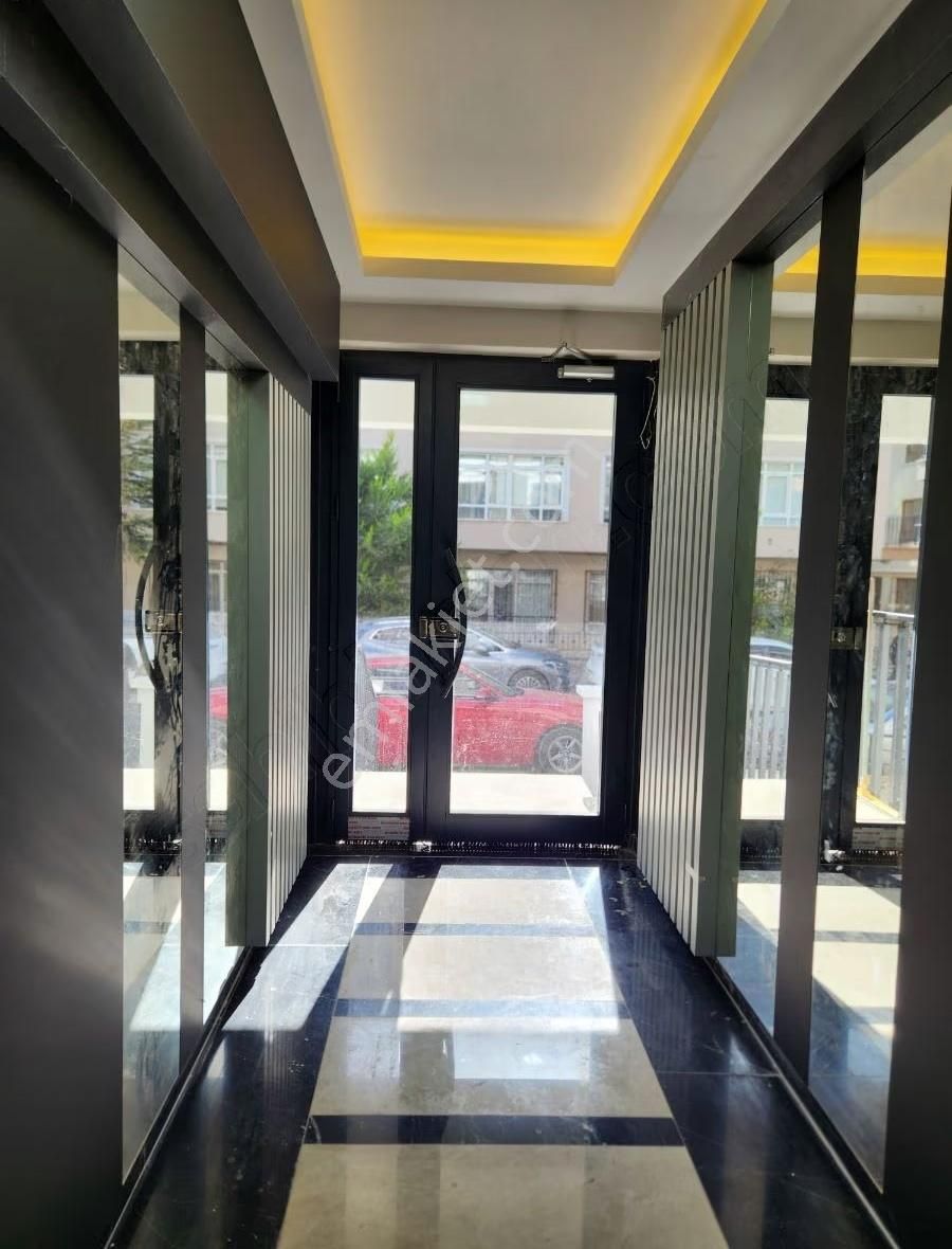 Bahçelievlerde Yeni Binada 2+1 - Görsel 25