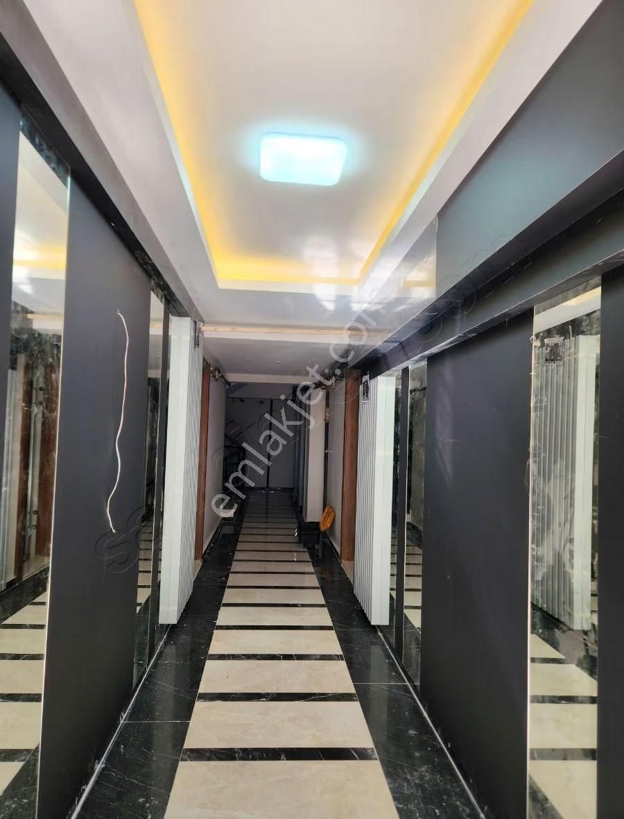 Bahçelievlerde Yeni Binada 2+1 - Görsel 23