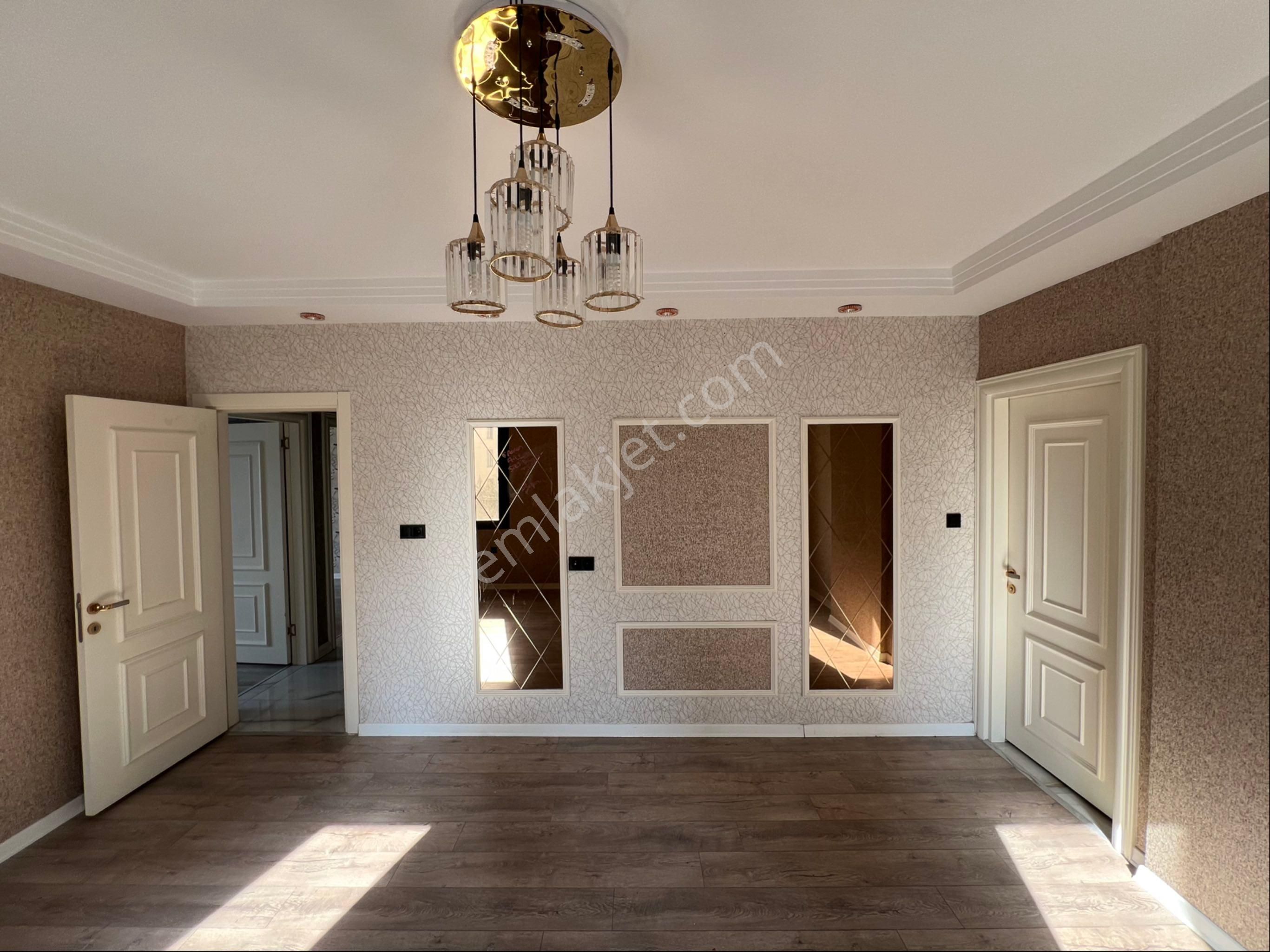 Eksper'den 2.35 Metre Yol Üzeri 4+1 Ultra Lüks Ara Kat Daire! - Görsel 30