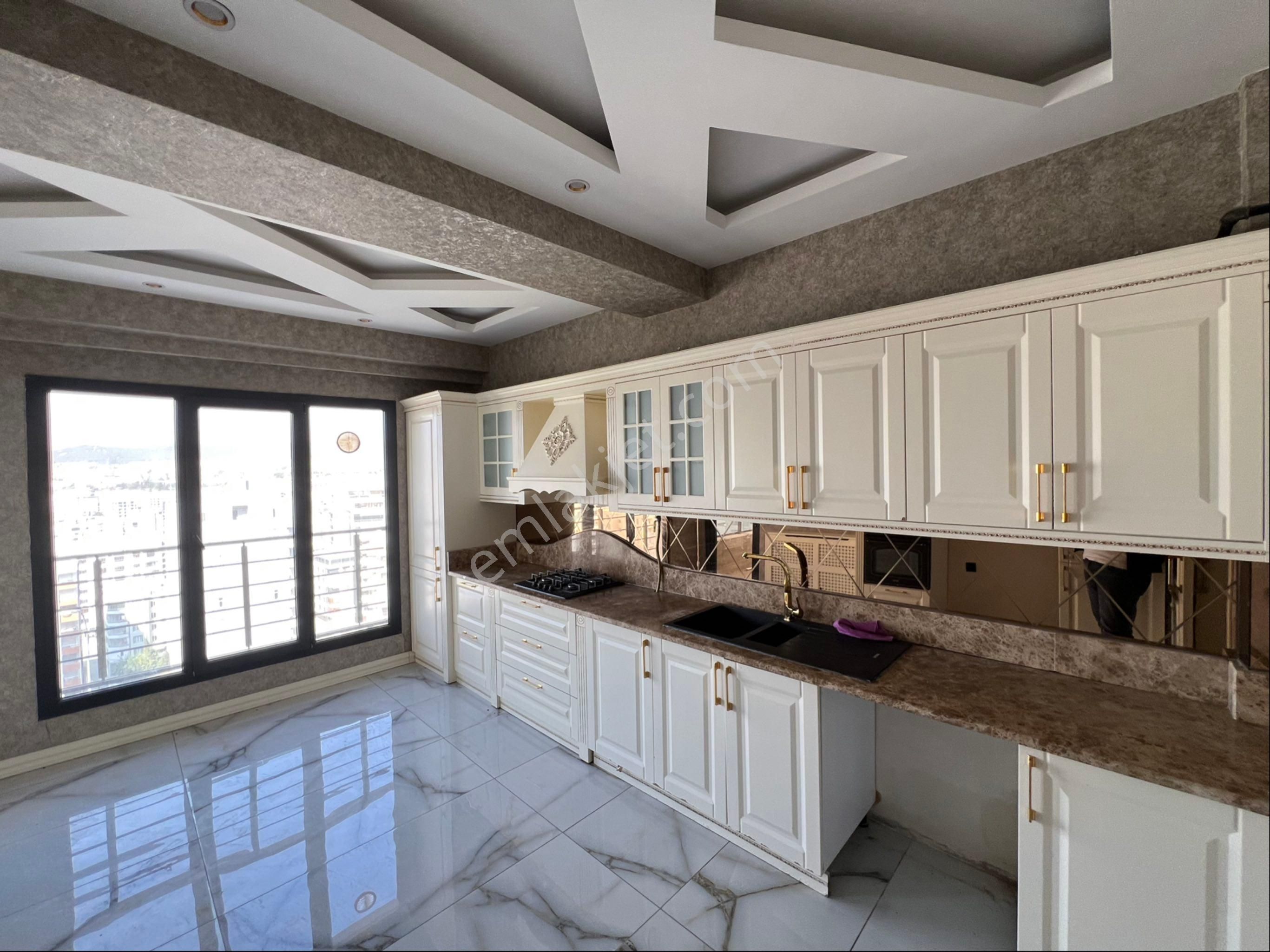 Eksper'den 2.35 Metre Yol Üzeri 4+1 Ultra Lüks Ara Kat Daire! - Görsel 12