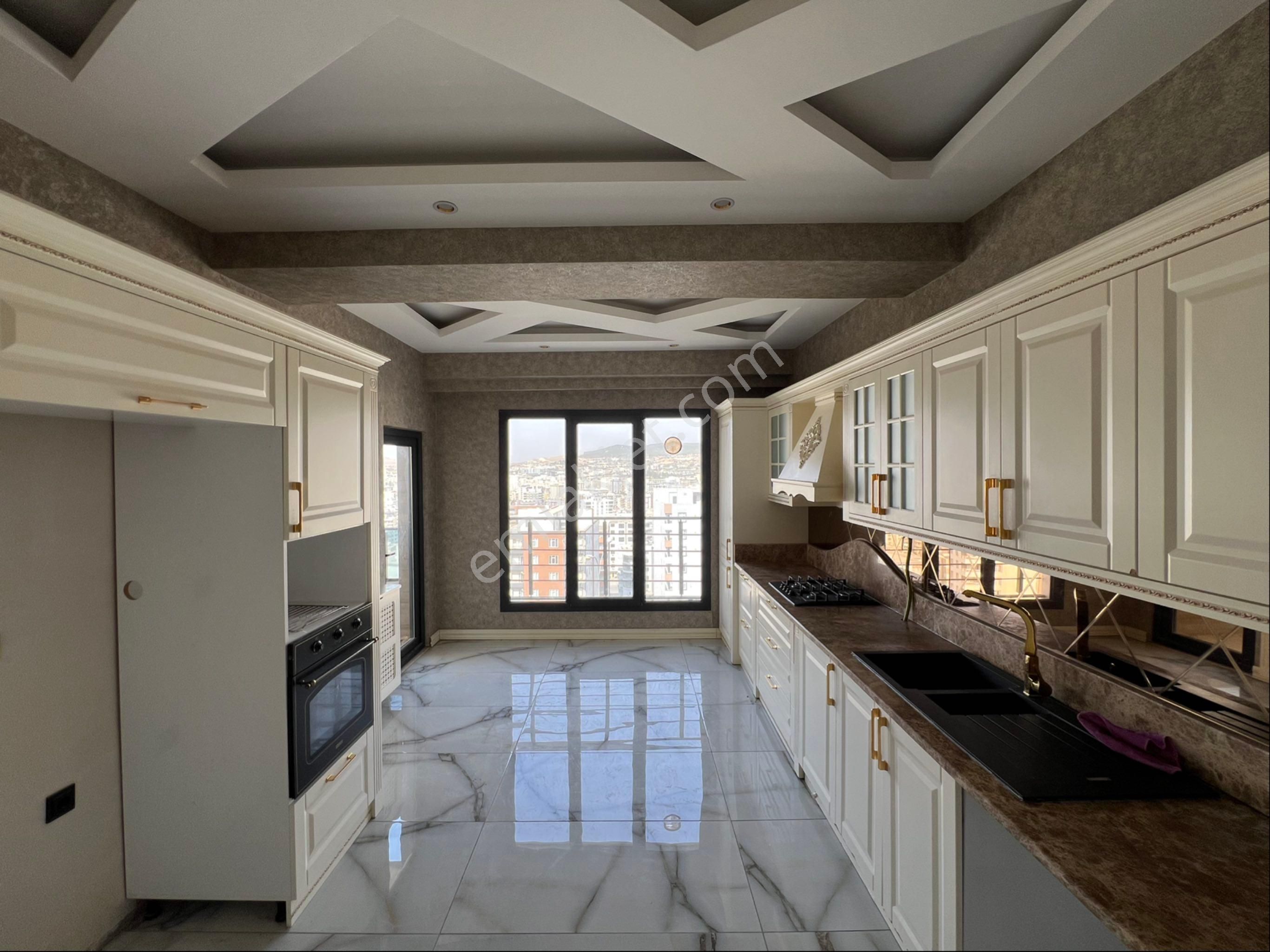 Eksper'den 2.35 Metre Yol Üzeri 4+1 Ultra Lüks Ara Kat Daire! - Görsel 11