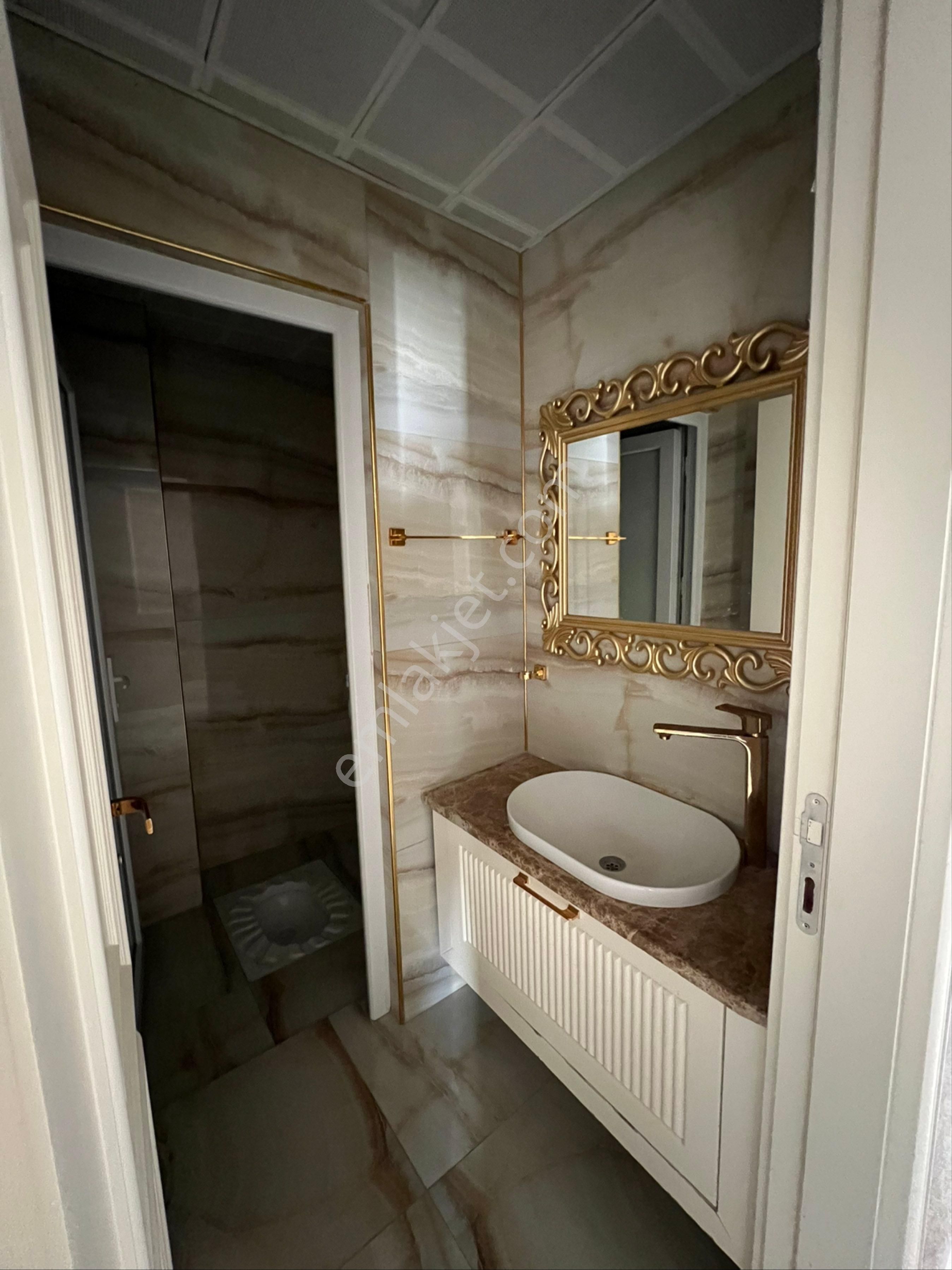 Eksper'den 2.35 Metre Yol Üzeri 4+1 Ultra Lüks Ara Kat Daire! - Görsel 18