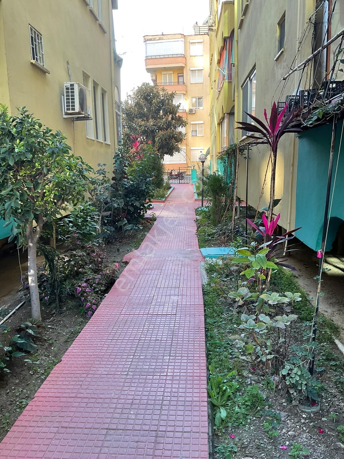 Alanya Mahmutlar Satılk 2+1 Eşyalı Daire - Görsel 12