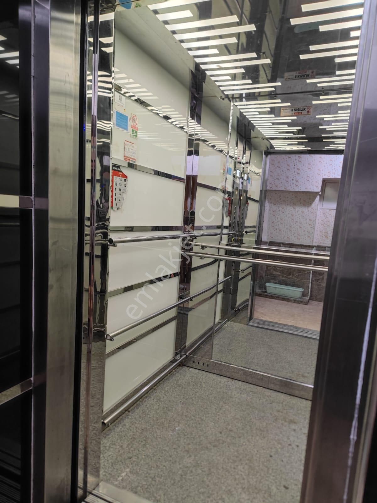 Yayla Mahallesi'nde Full+full Yapılı 6+1 Teras Dubleks! - Görsel 27