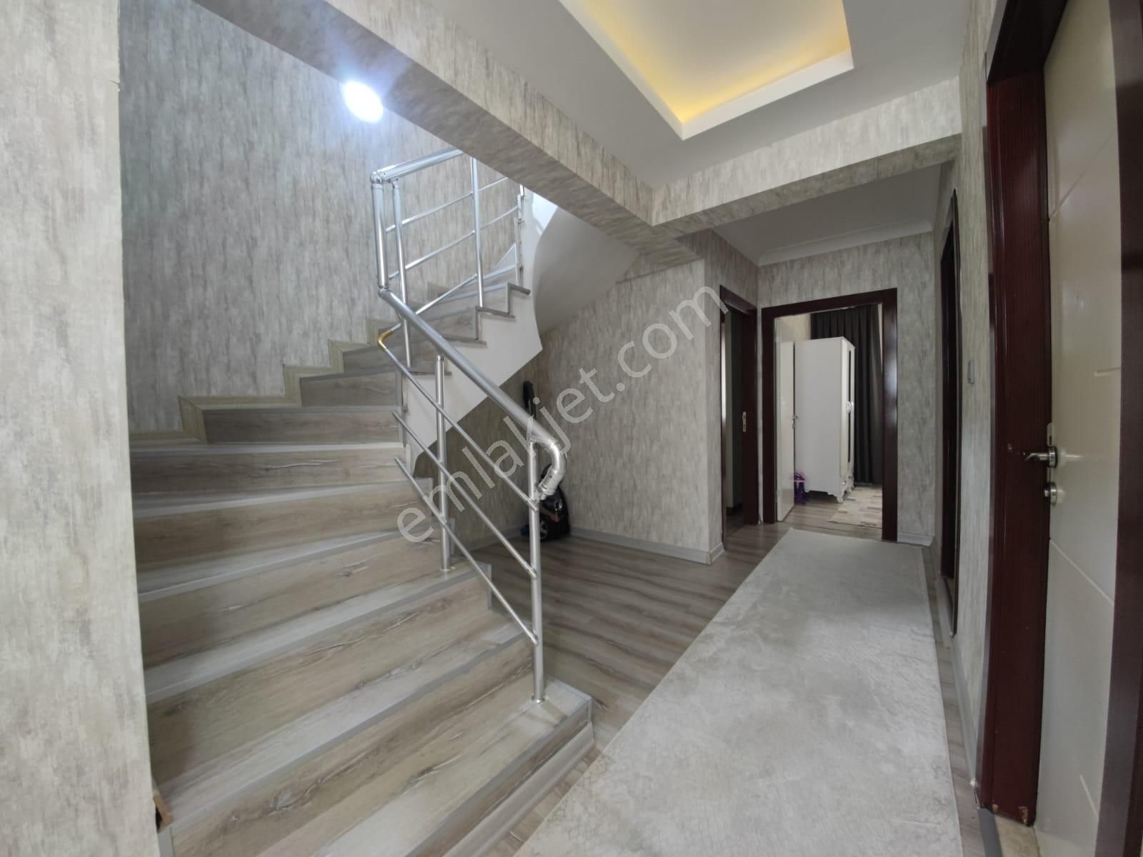 Yayla Mahallesi'nde Full+full Yapılı 6+1 Teras Dubleks! - Görsel 26