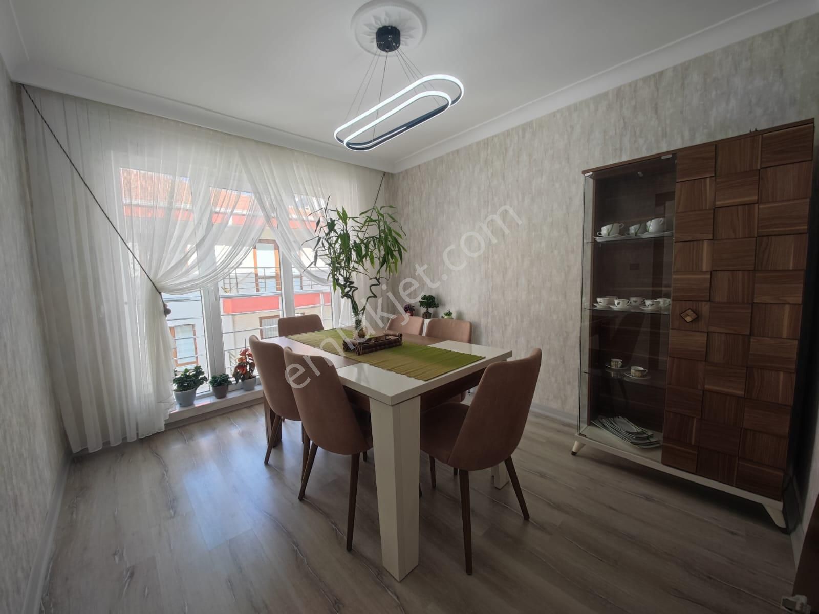 Yayla Mahallesi'nde Full+full Yapılı 6+1 Teras Dubleks! - Görsel 9