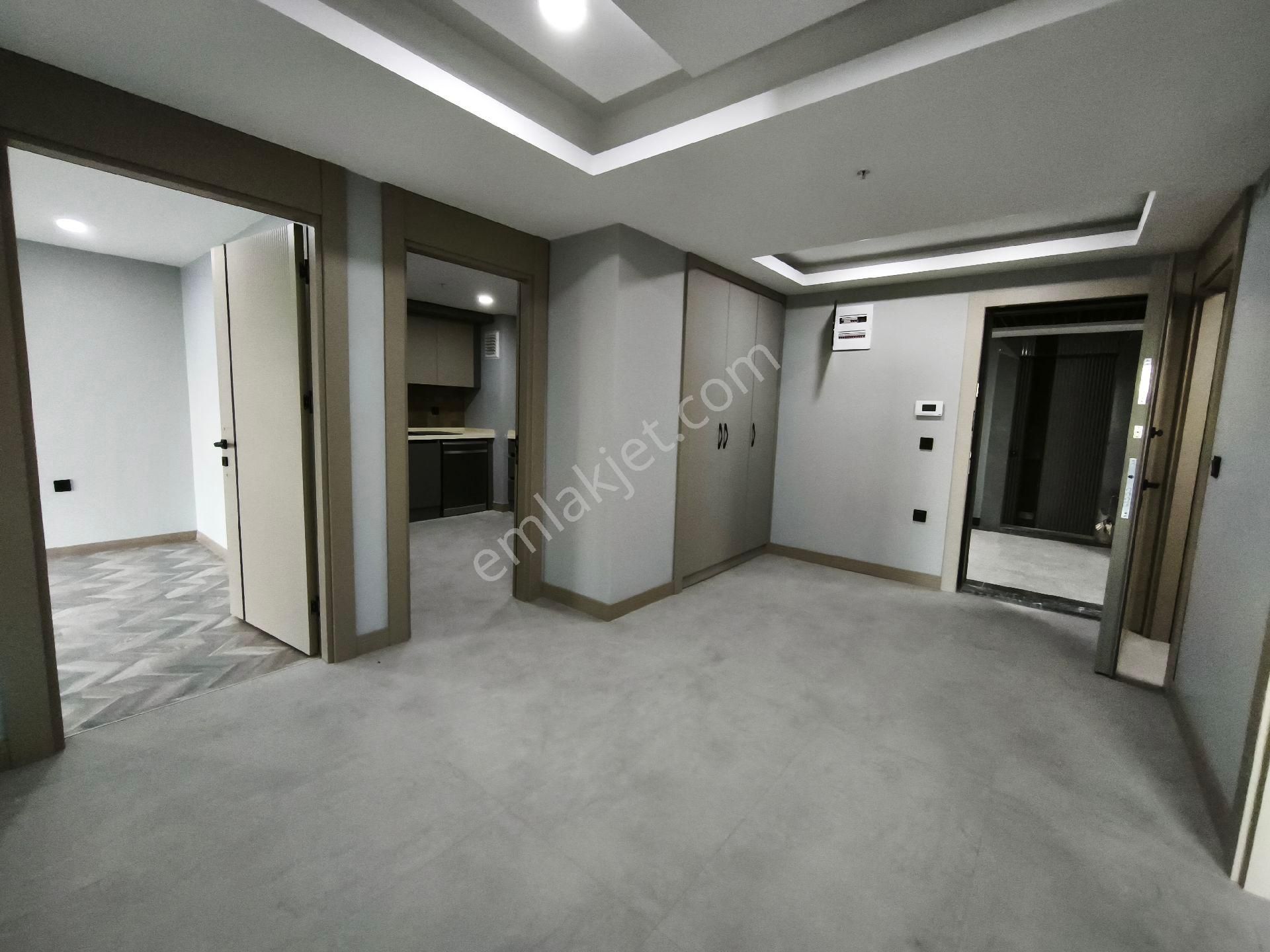 Premardan Kantar Plaza Da Satılık 2+1 Buro - Görsel 5