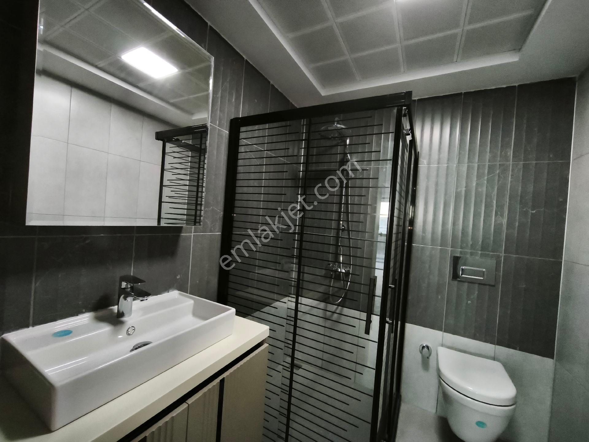 Premardan Kantar Plaza Da Satılık 2+1 Buro - Görsel 8