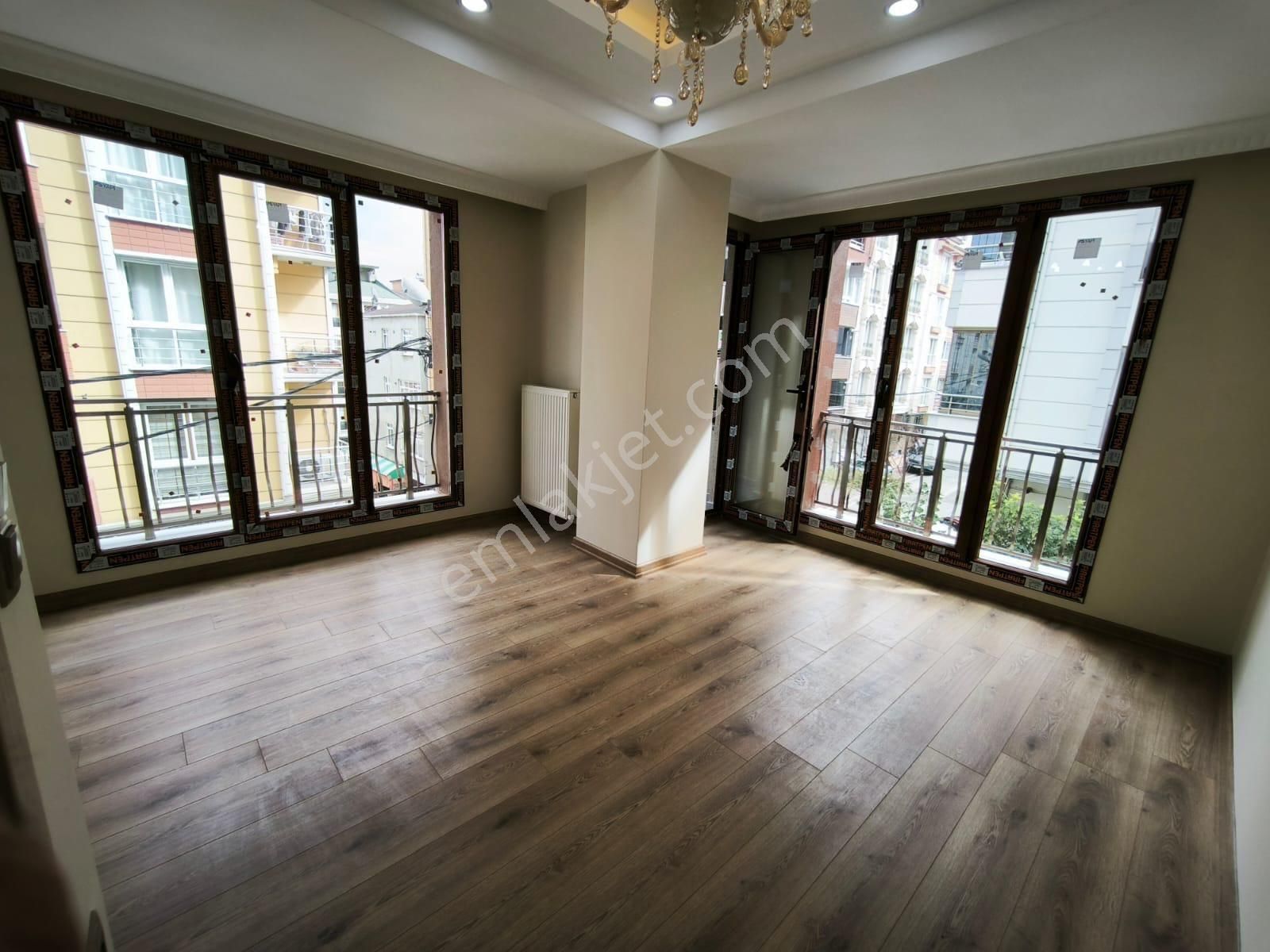 Metrobüse Yakın Sıfır Daire - Görsel 2