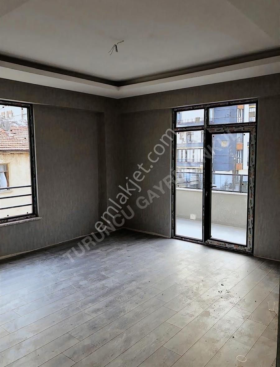 Erenler Mahallesi Satılık Sıfır 3+1 Daire - Görsel 7