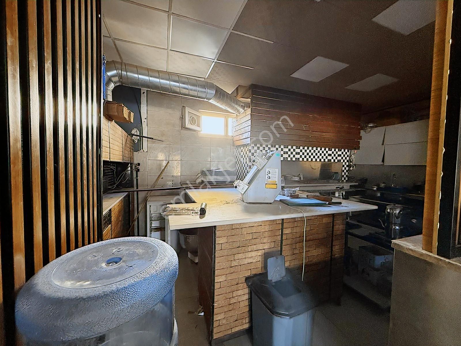 Rumeli Ünvrstsi Caddesi Devren Kiralık Devir Şartları Açıklamada - Görsel 5